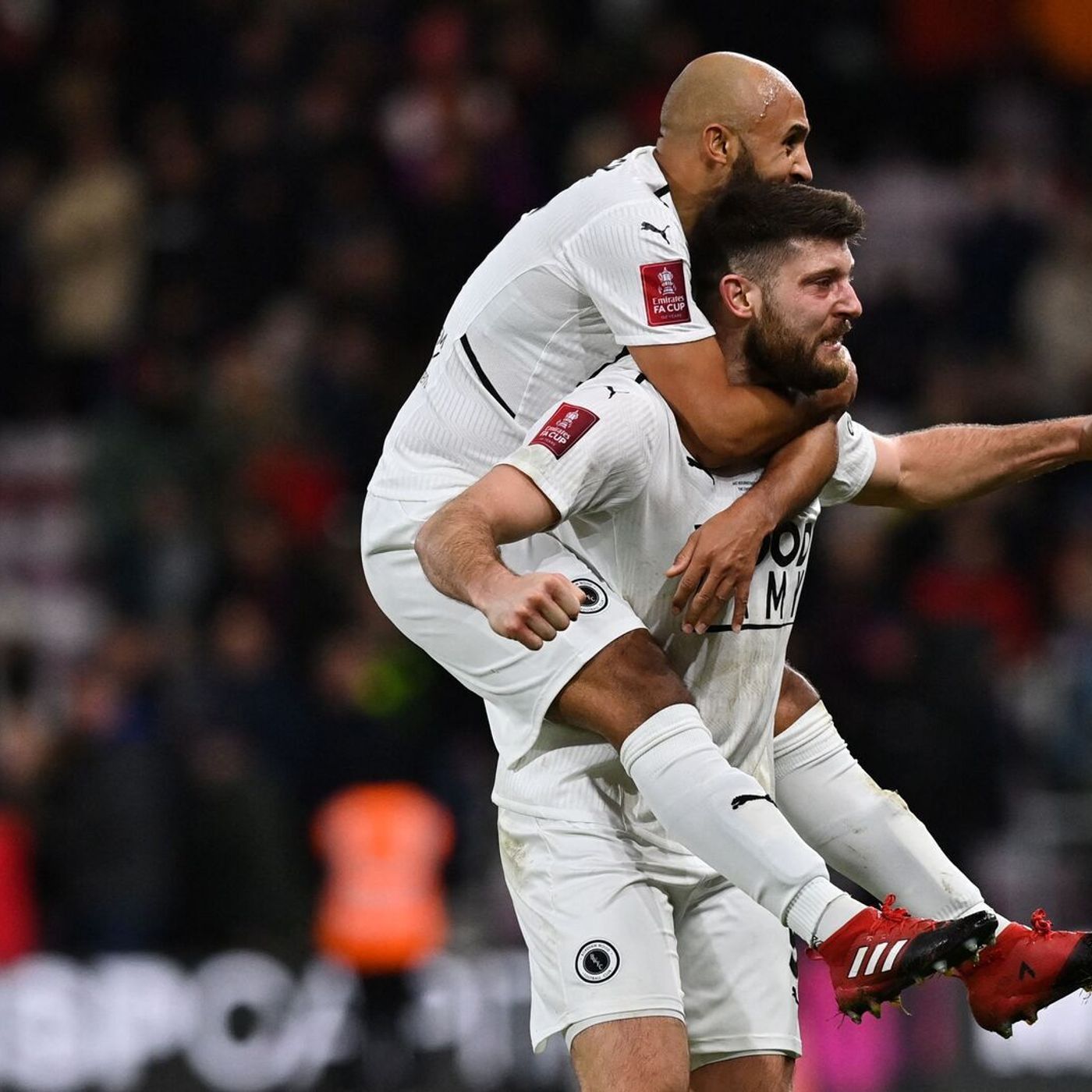 S1 Ep325: Boreham Wood's FA Cup HEROICS, Salah's AFCON penalty drama, West Ham's late escape, & more!