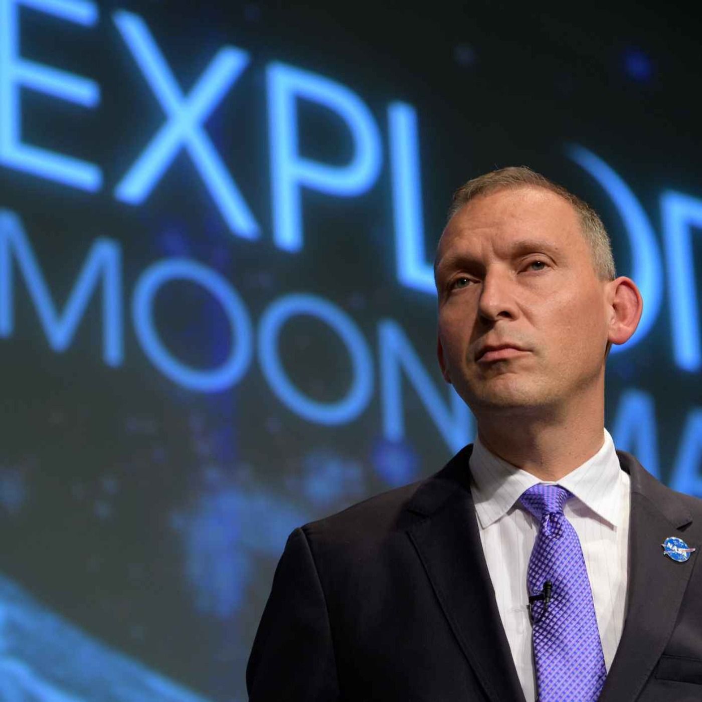 Der Weltraum als Zukunftsfrage – Ex-NASA-Direktor Thomas Zurbuchen über Klima, Krieg und Asteroiden | WW401
