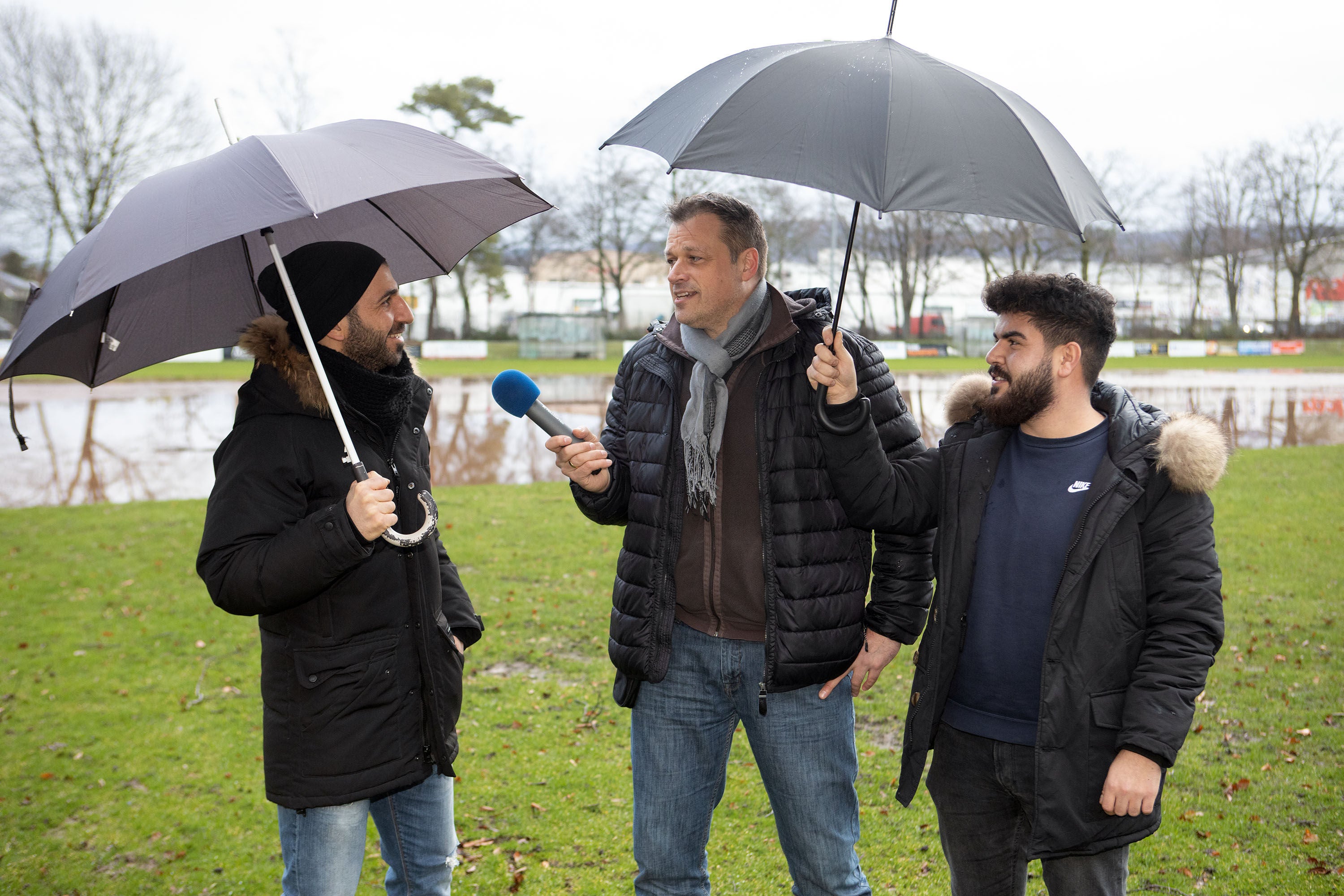 Flügelzange OWL mit Ali Kemal Calisan und Gürkan Kaya vom FC Türk Sport Bielefeld. Wie ist das Leben auf dem verrücktesten Fußballplatz in Bielefeld?