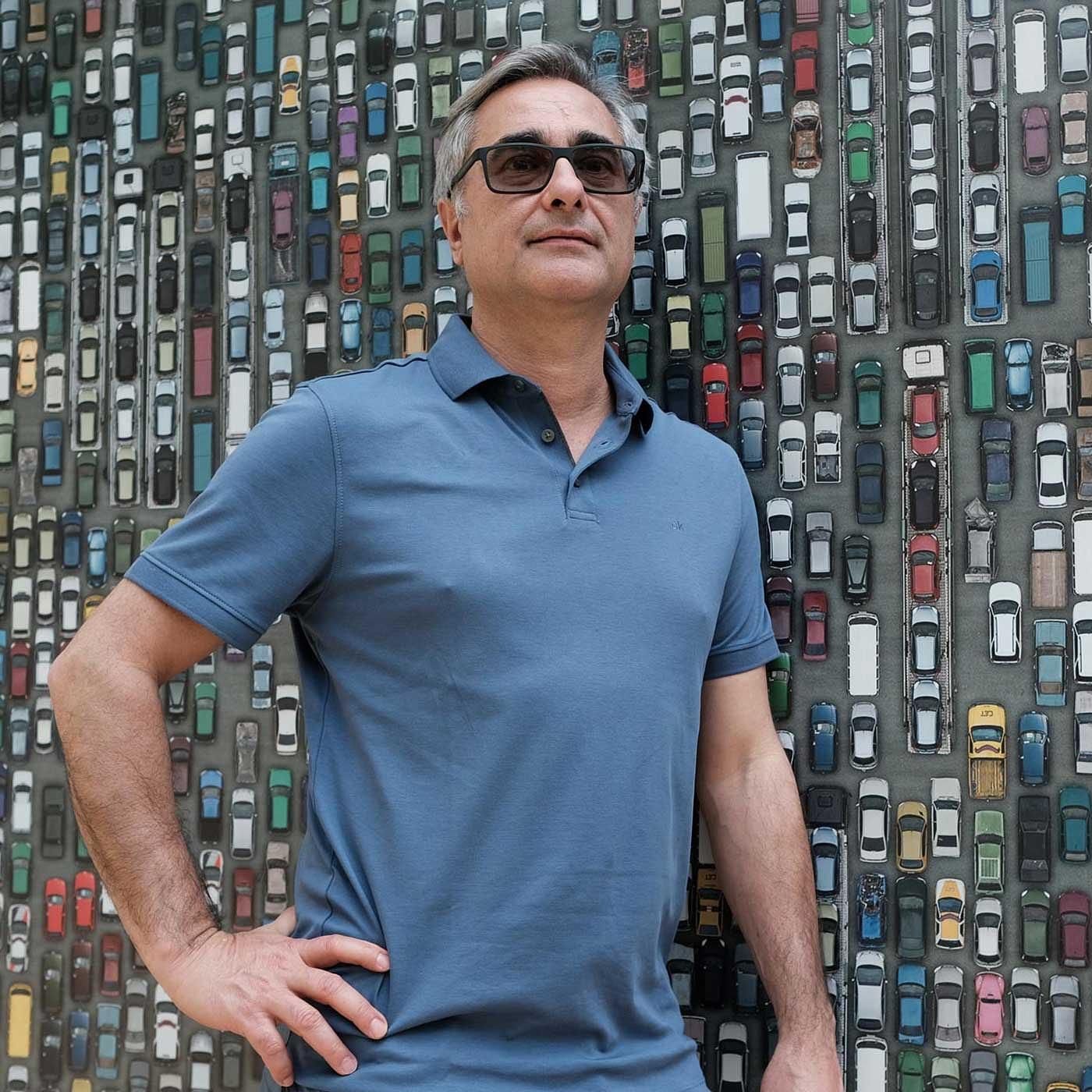 Cassio Vasconcellos: Über die Grenzen der Wirklichkeit hinaus (Interview in English)