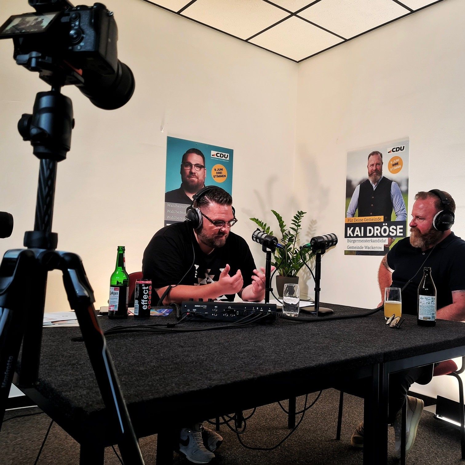 Startup, Schnaps und Staat: Zwischen Landtag und Lederlenkrad