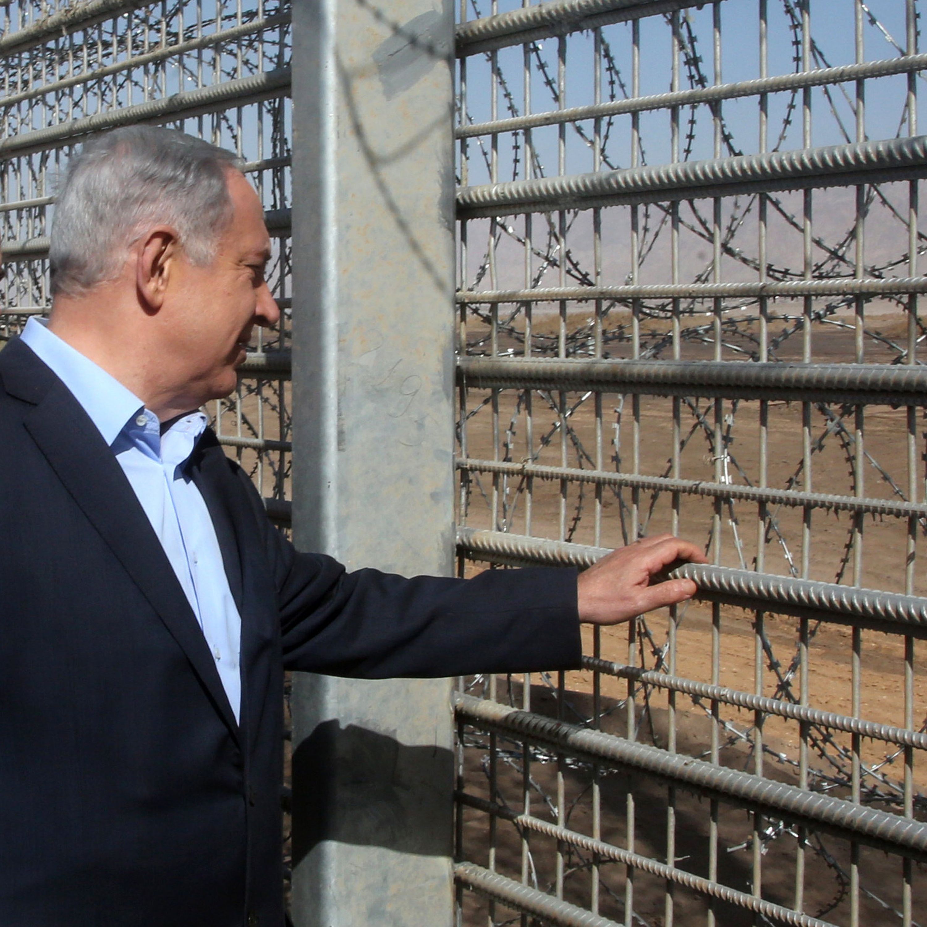 Israel's high-tech border walls