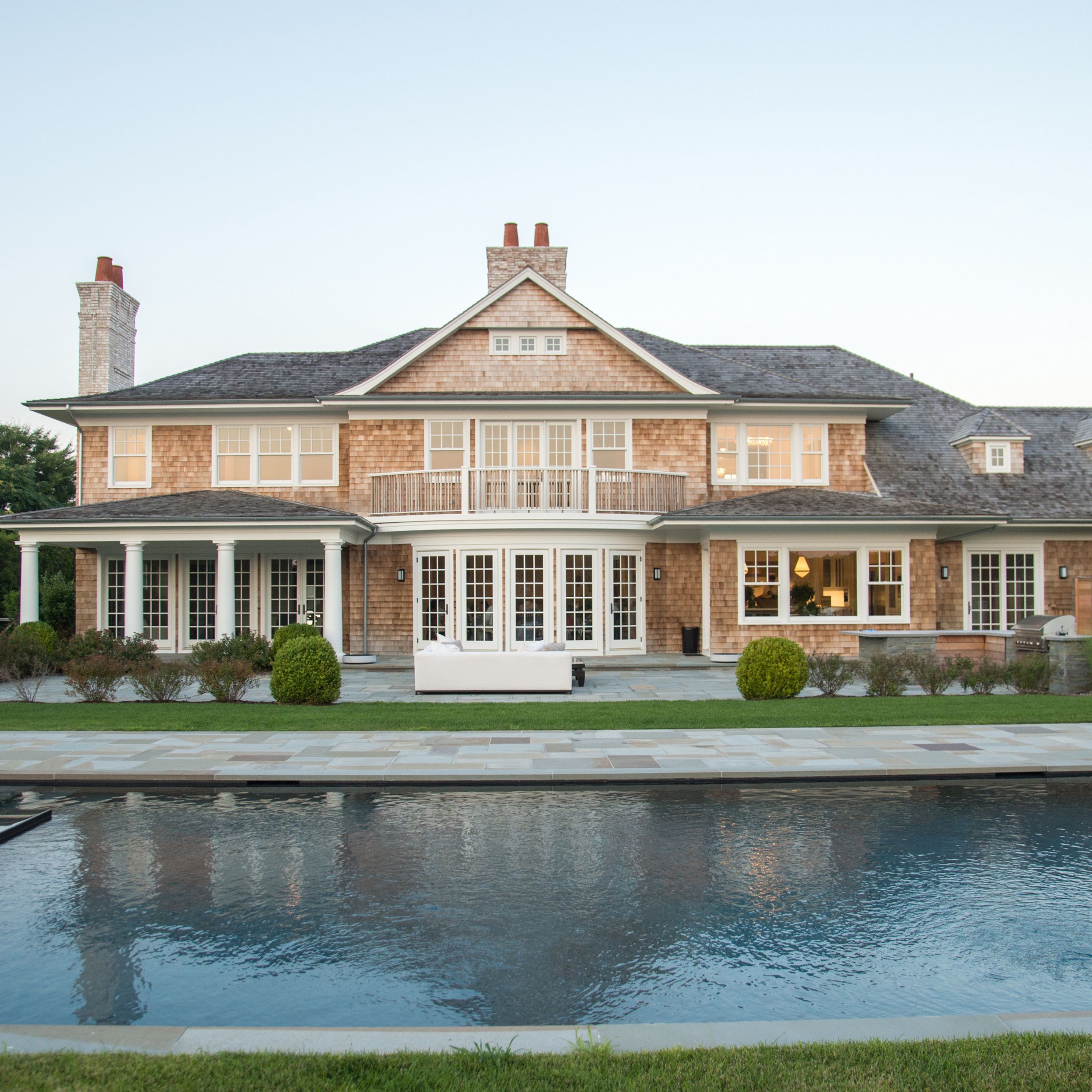 Home sales slow in summer playground of New York elite