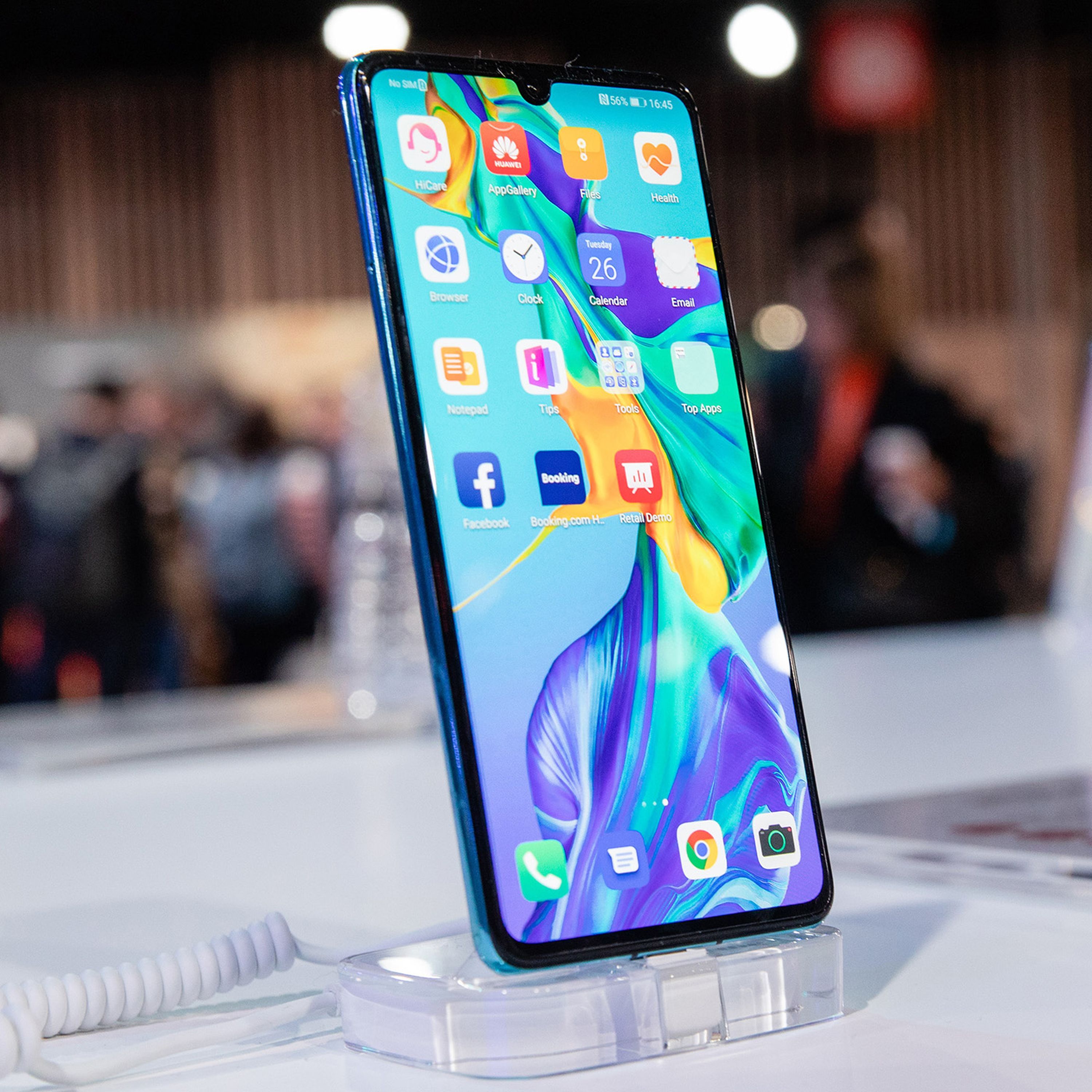 US delivers hammer blow to Huawei's expansion hopes