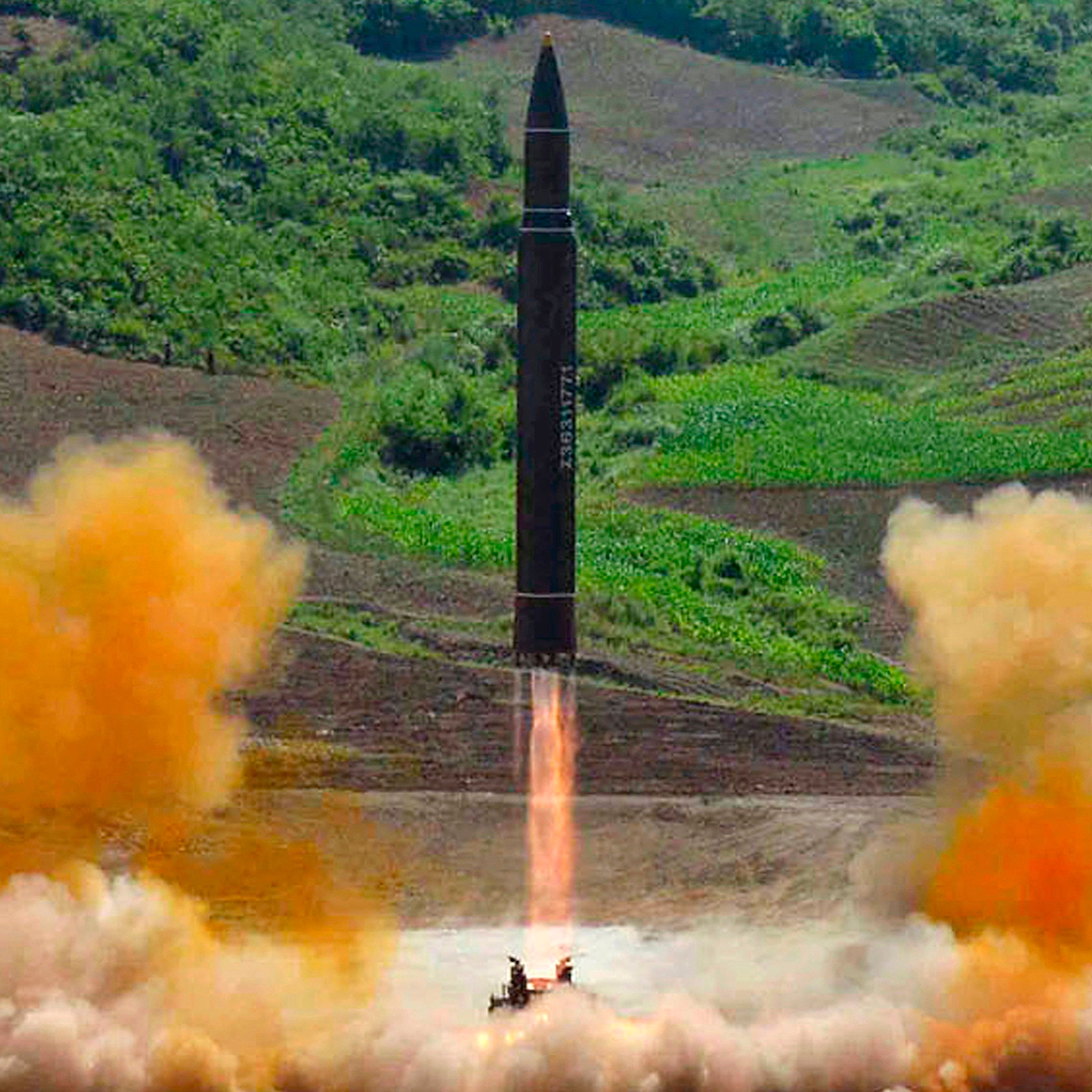 Trump's contrasting strategies towards Iran and North Korea