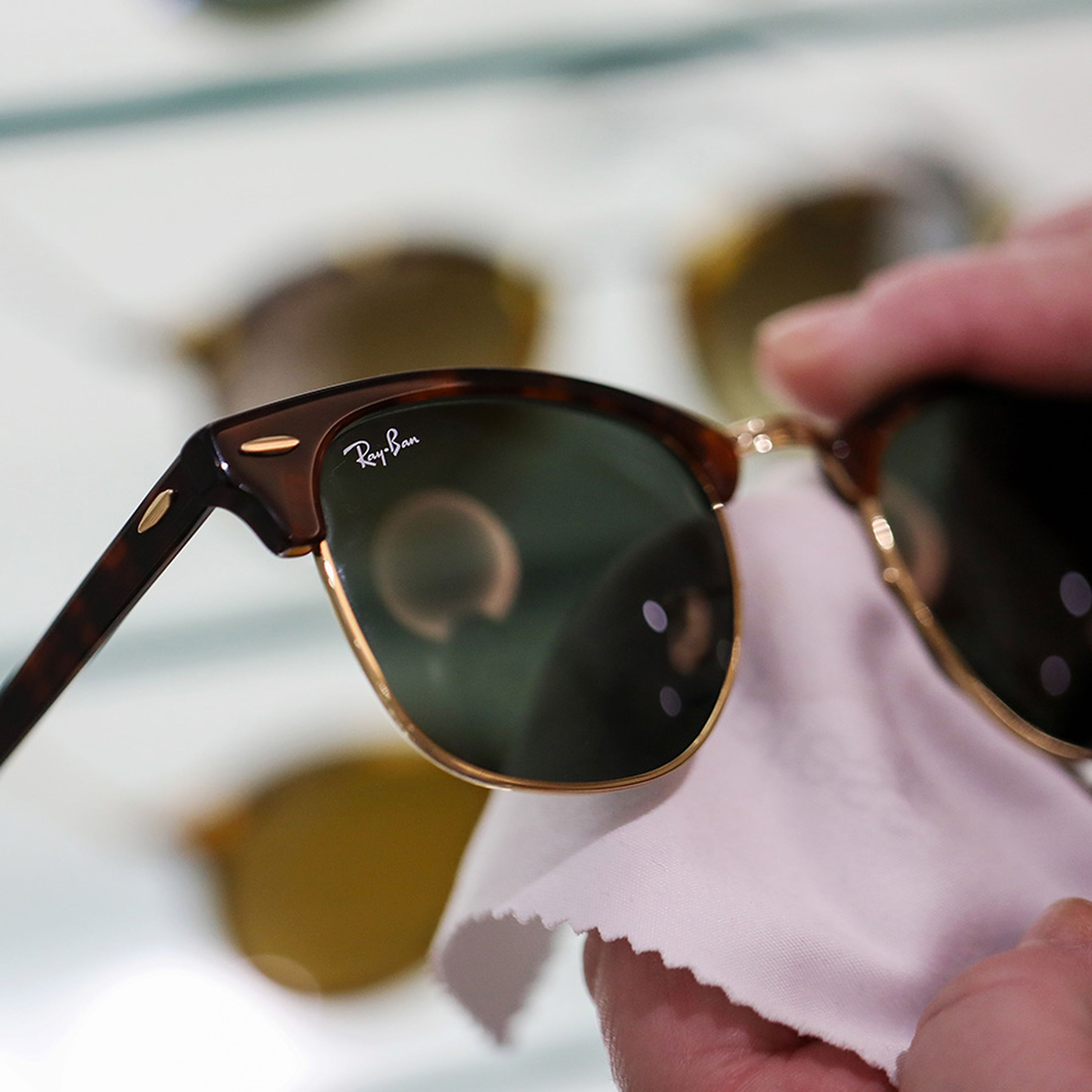 Luxottica-Essilor merger creates global eyewear champion
