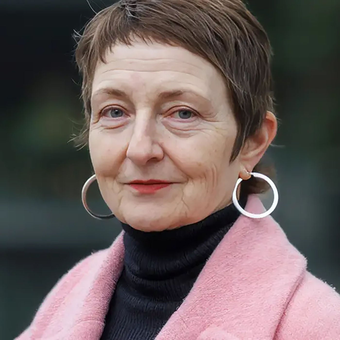 "Liebe ist nicht nur ein romantisches Gefühl" | Barbara Schmutz, Publizistin