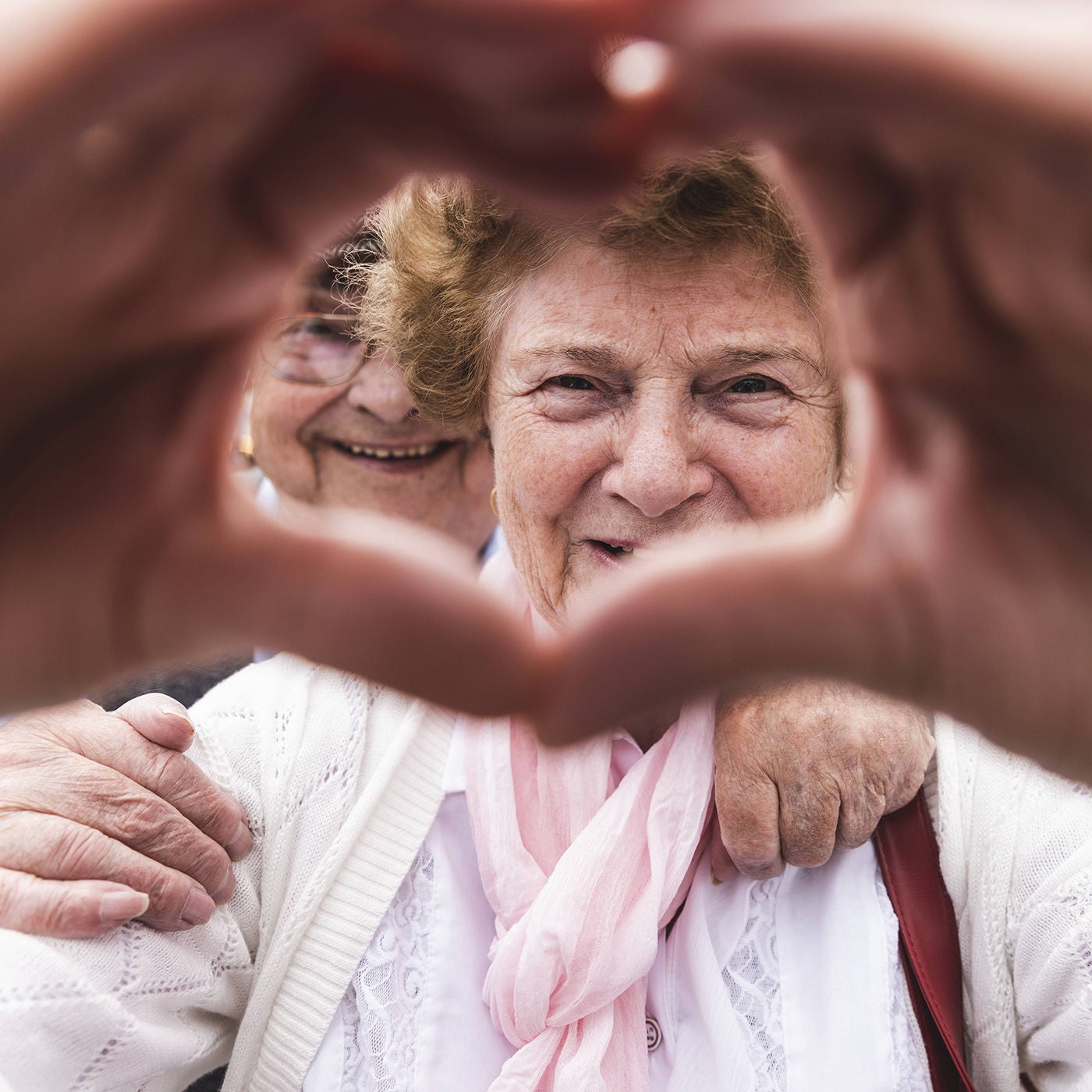 Ein großes Geschenk - Liebe im Alter