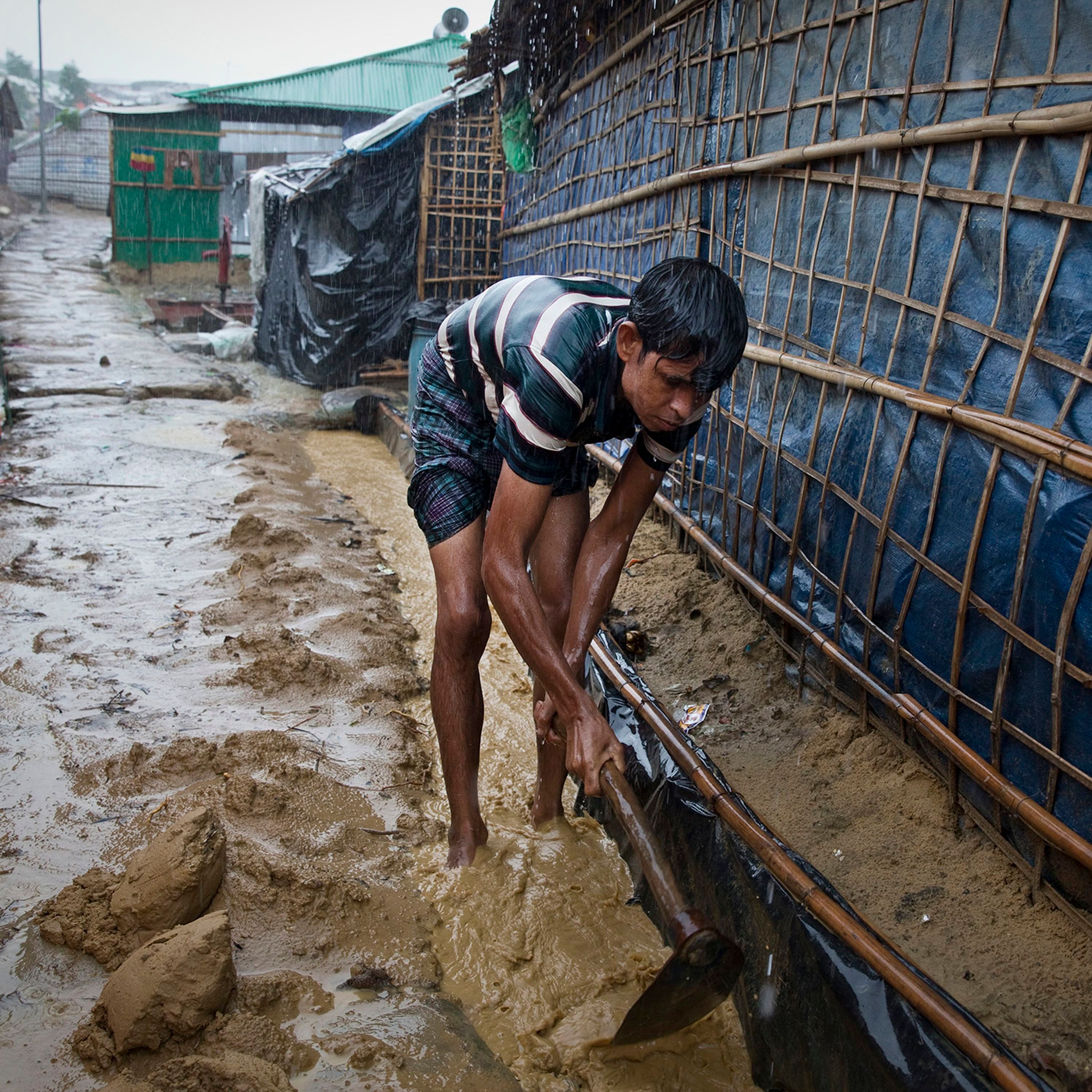 Monsoon rains spell disaster for Bangladesh's Rohingya refugees