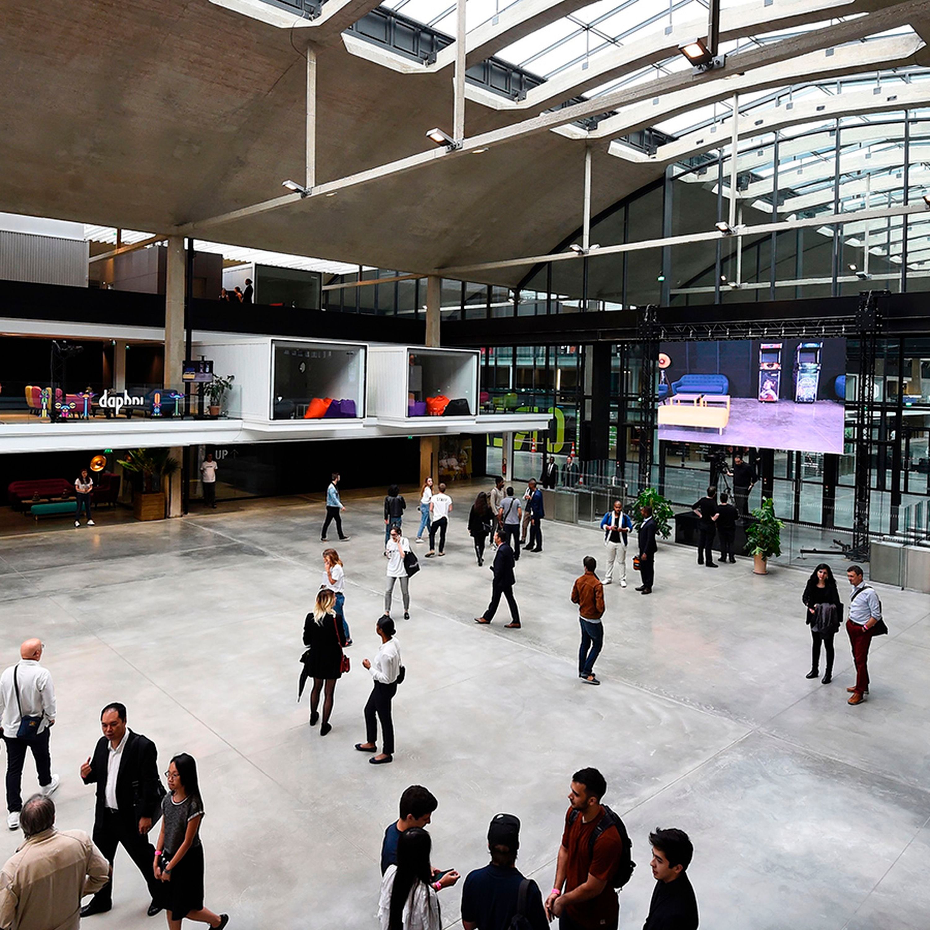 France restyles itself as a startup nation