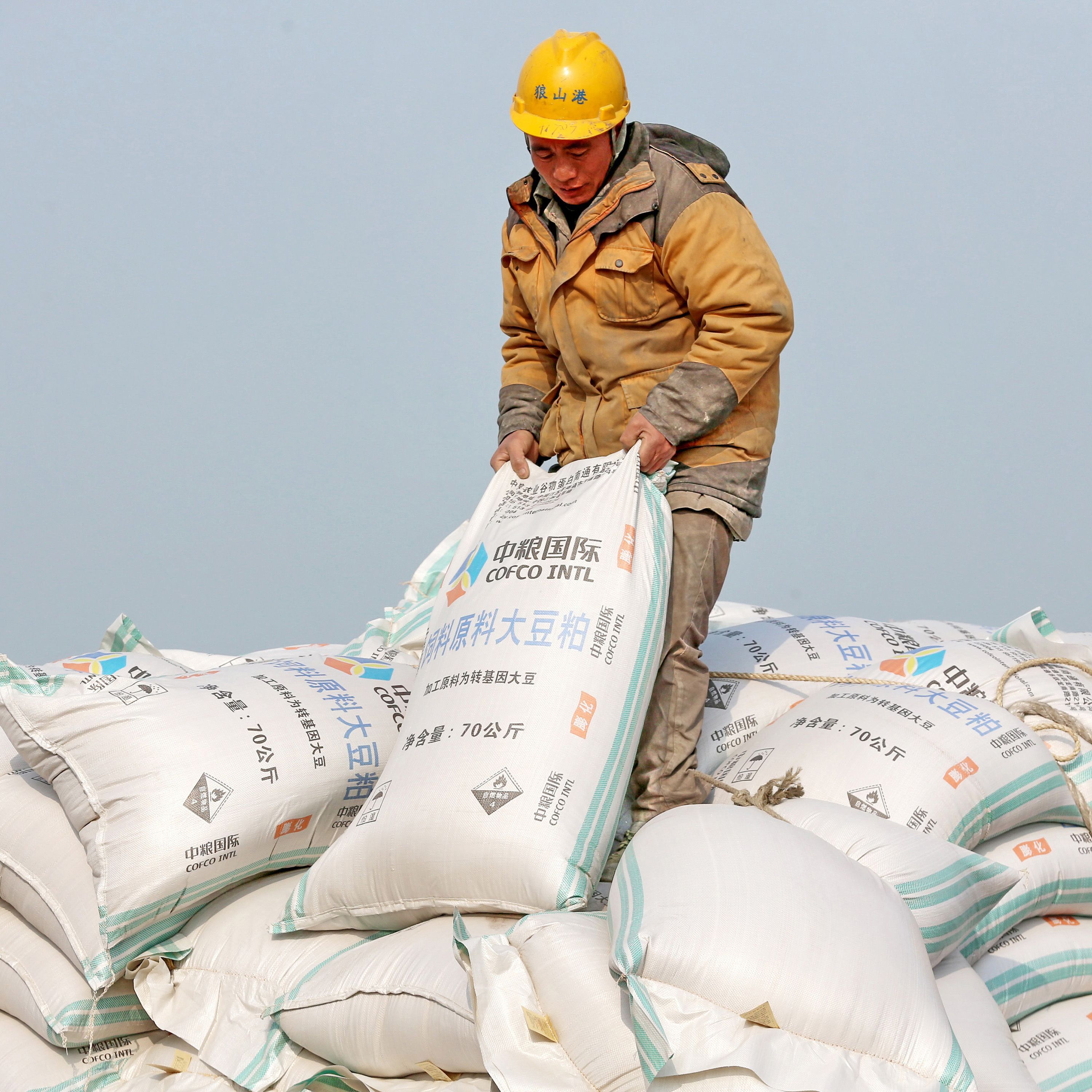 China hits back at US with retaliatory tariffs