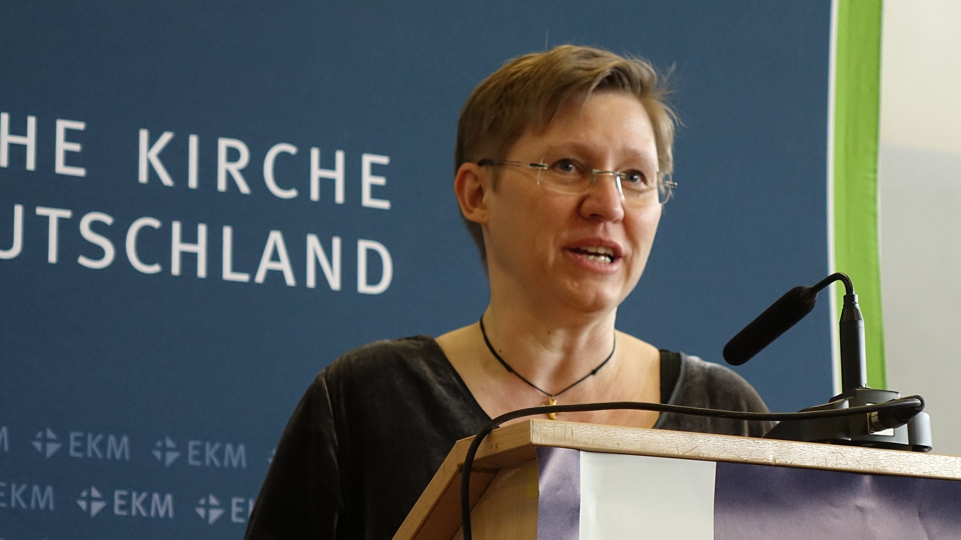 Liebe verlangt Klarheit (2/3) - Kirchliche Positionierungen gegen rechts