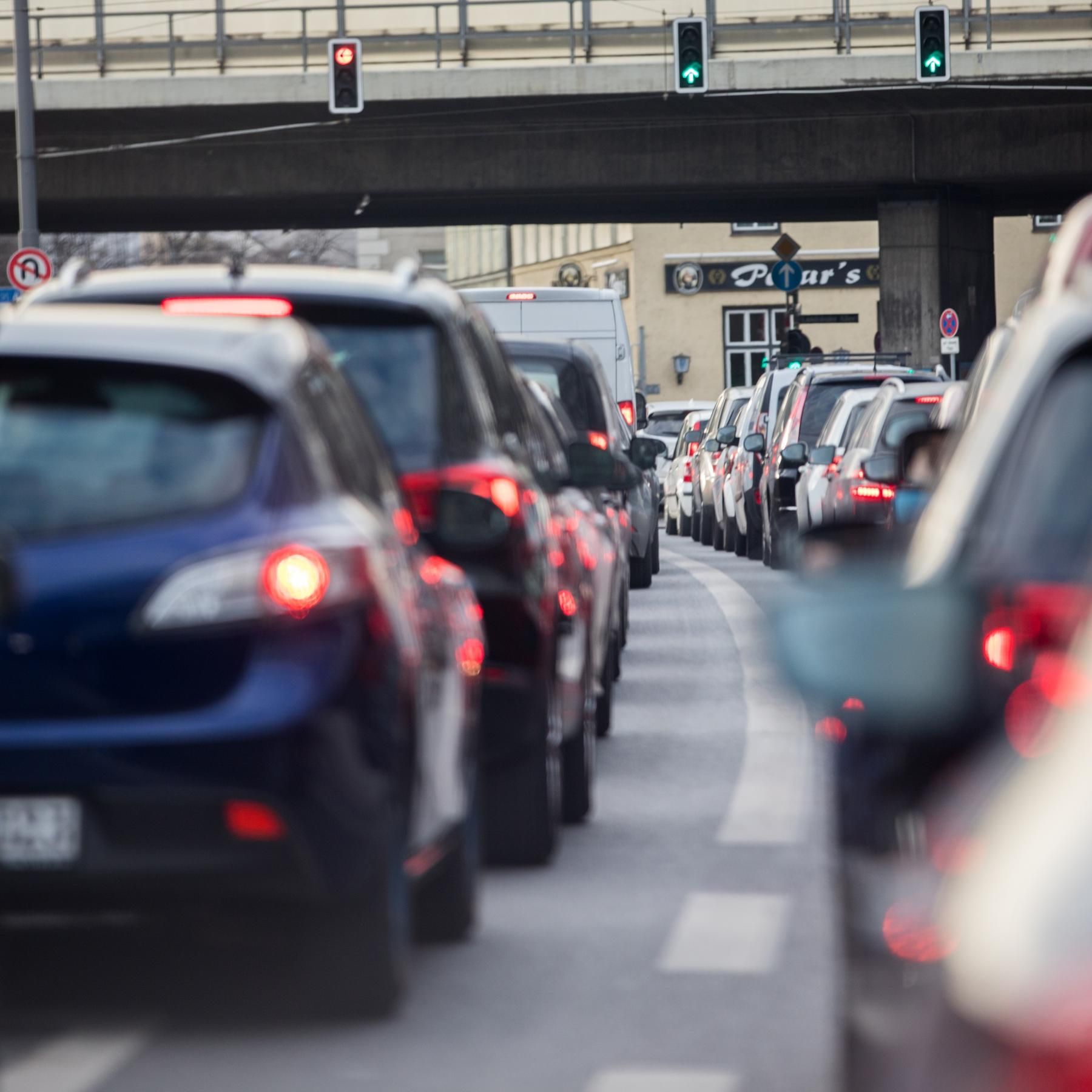 Urbane Mobilität - Wie kommen wir in Zukunft von A nach B?