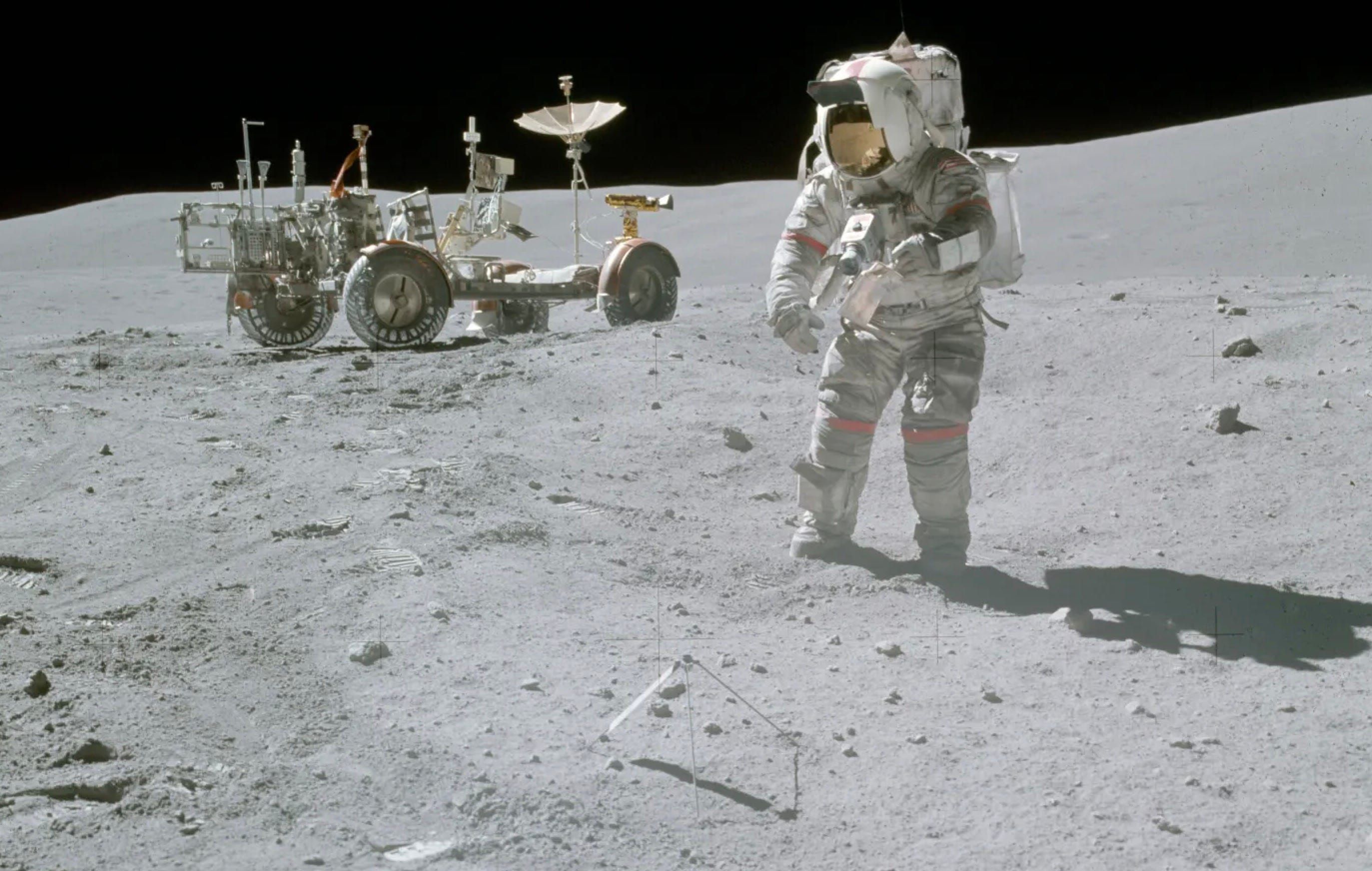 Warum wir plötzlich wieder zum Mond schauen