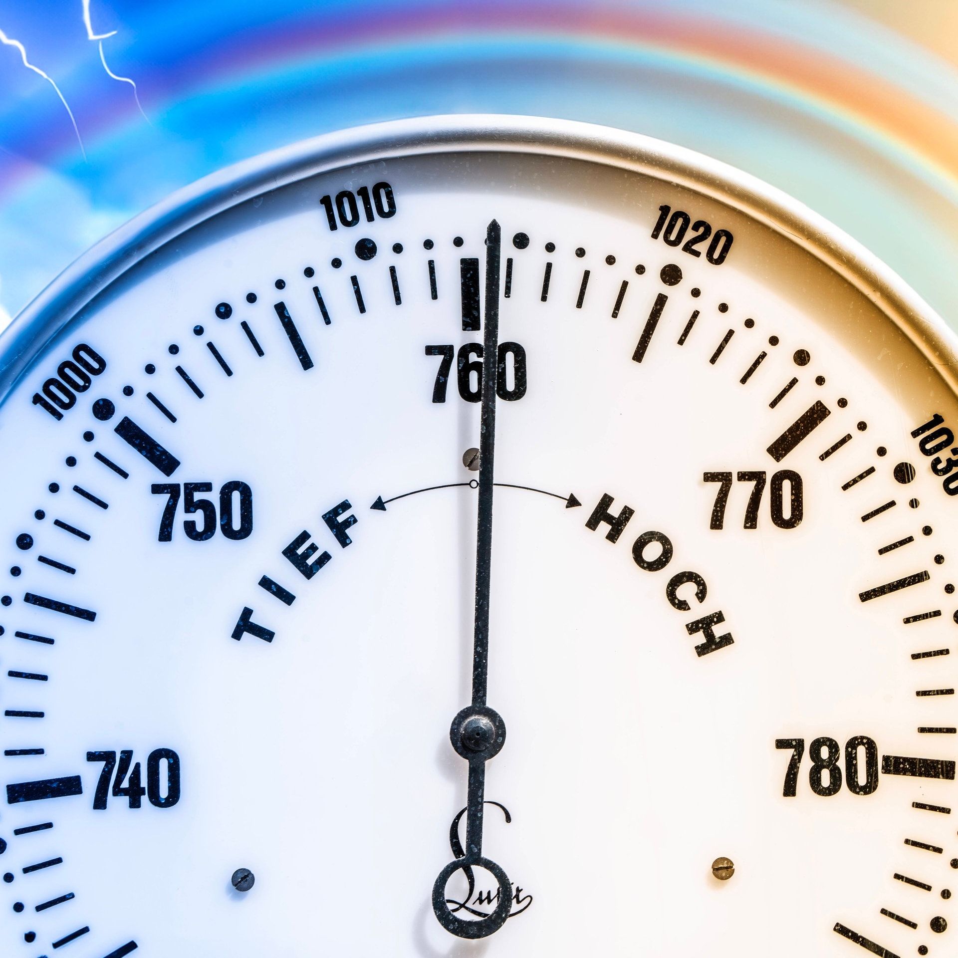 Warum herrscht bei schlechtem Wetter Tiefdruck, bei schönem Wetter Hochdruck?