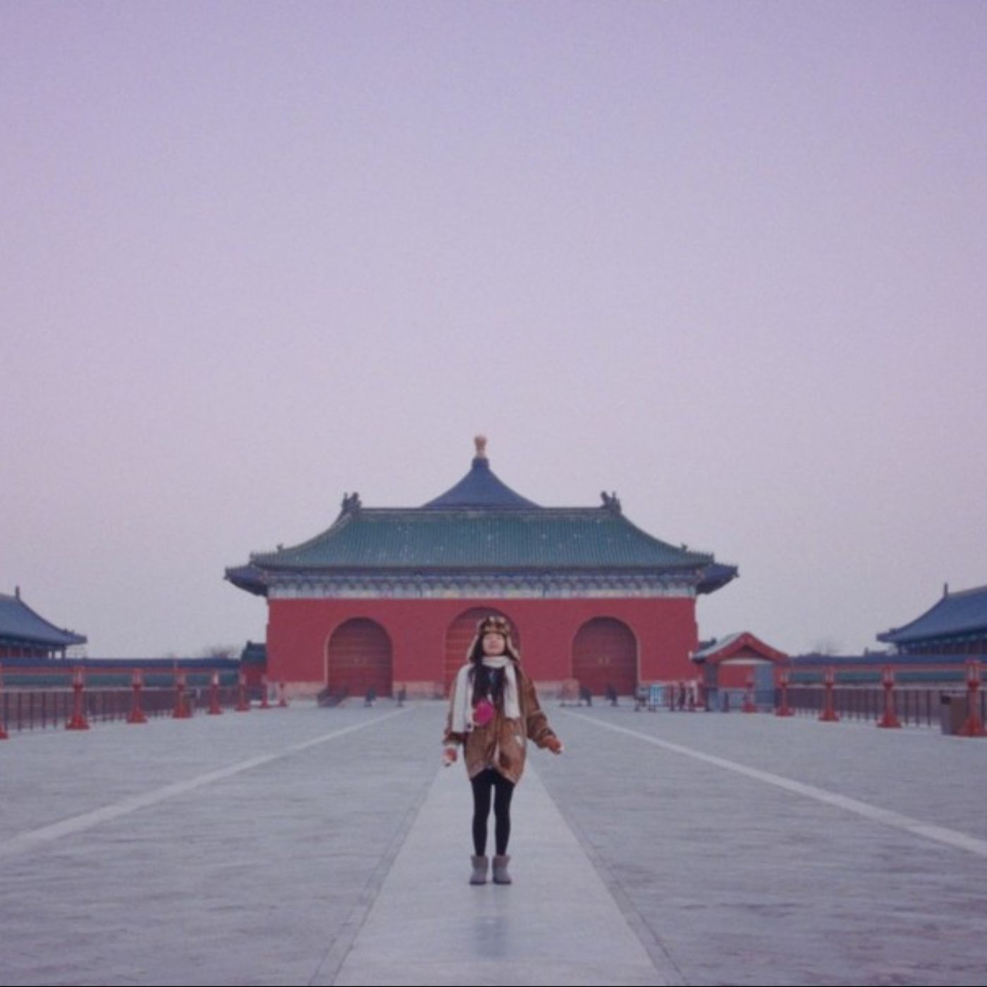 Interview with Viv Li on "Two Mountains Weighing Down My Chest"