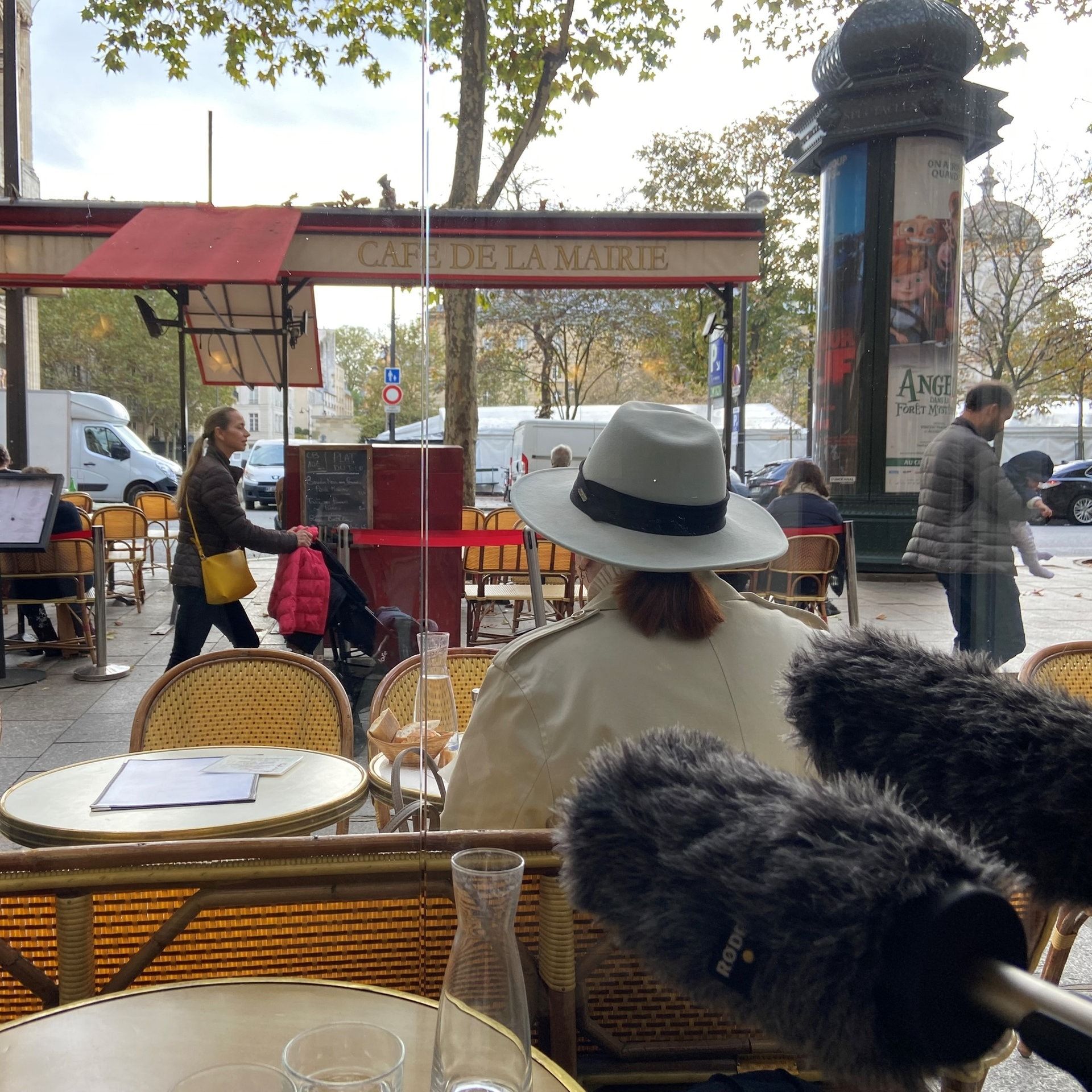 Das Untergewöhnliche ist ein scheues Reh – 50 Jahre Georges Perecs „Versuch einen Platz in Paris zu erfassen“
