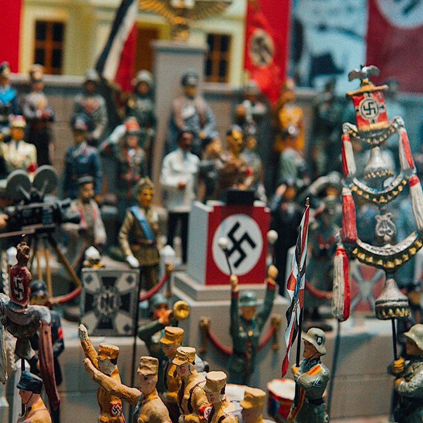 Vergessene Opfer des Nationalsozialismus: Kinder von Zwangsarbeiterinnen und ihre Gräber auf hessischen Kriegsgräberstätten