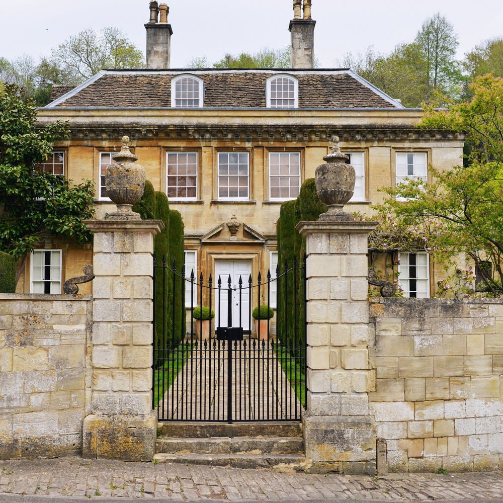 В старой усадьбе