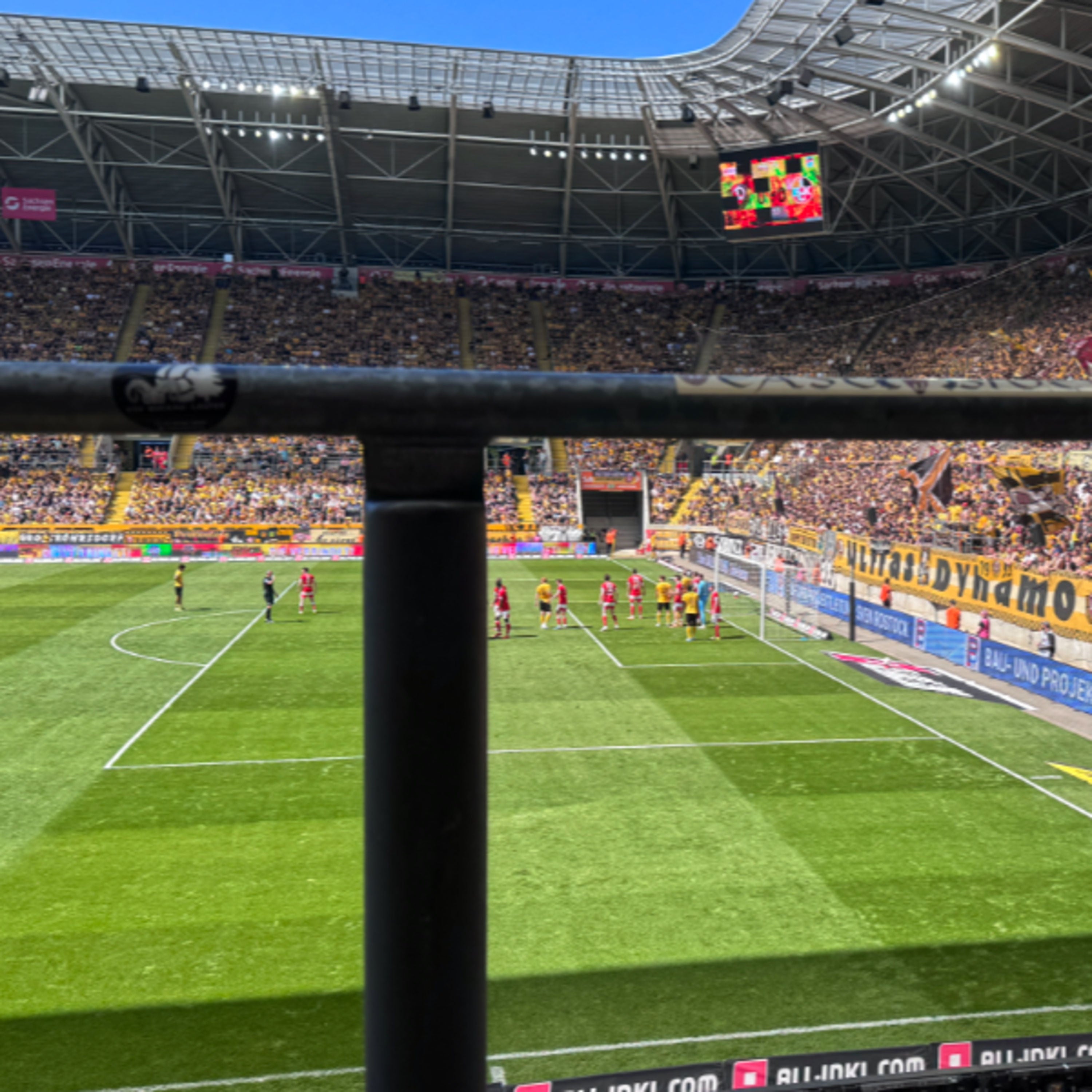 Sichtbehinderung, Fanwanderung und wichtige Punkte im Kampf um den Klassenerhalt