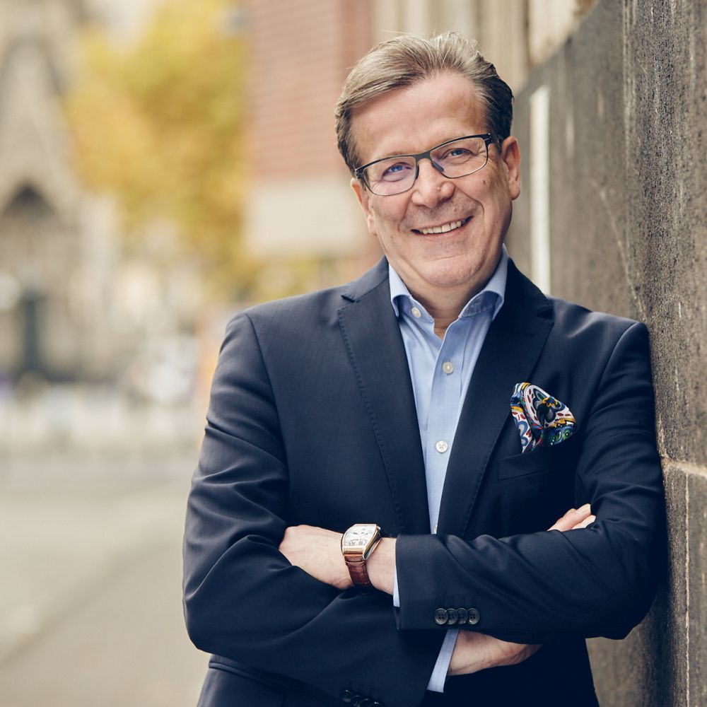 #66 Christoph Kuckelkorn – Elfter im Elften: bunt statt grau