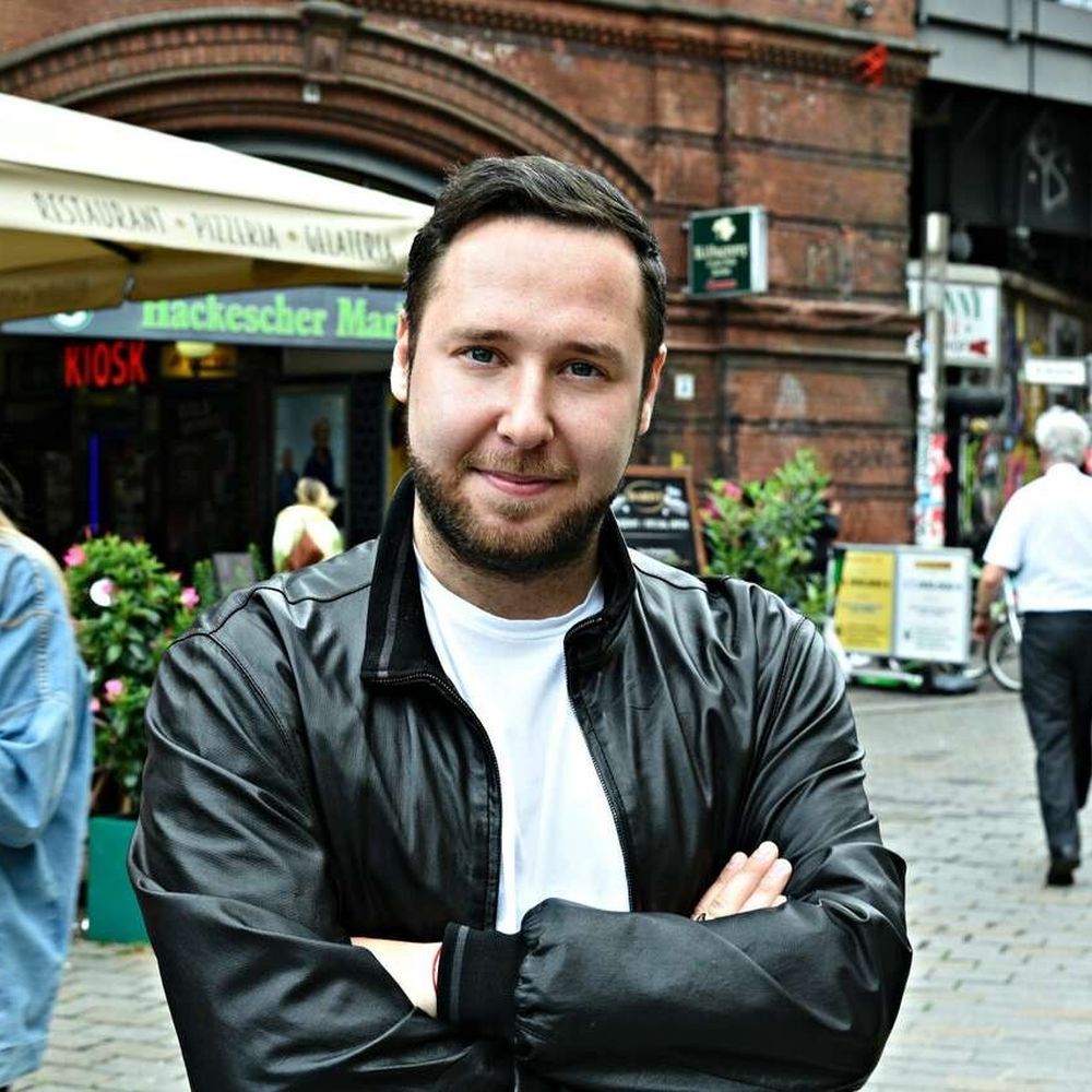 #62 Mike Samuel Delberg – ein jüdischer junger Mann mit Kippa