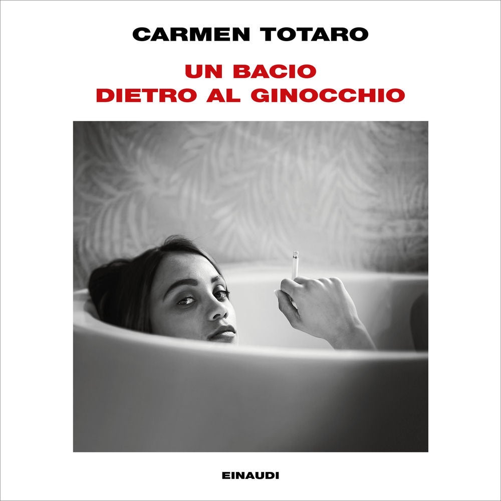 Un bacio dietro al ginocchio