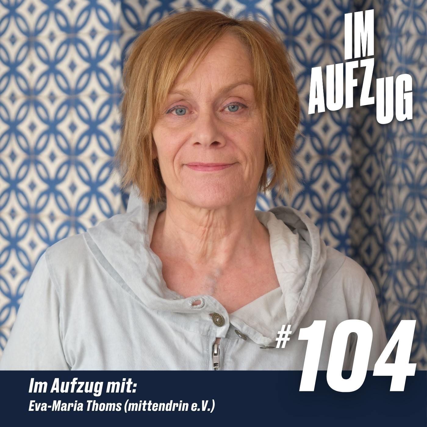 Im Aufzug mit Eva-Maria Thoms (mittendrin e.V., Expertin für inklusive Bildung)