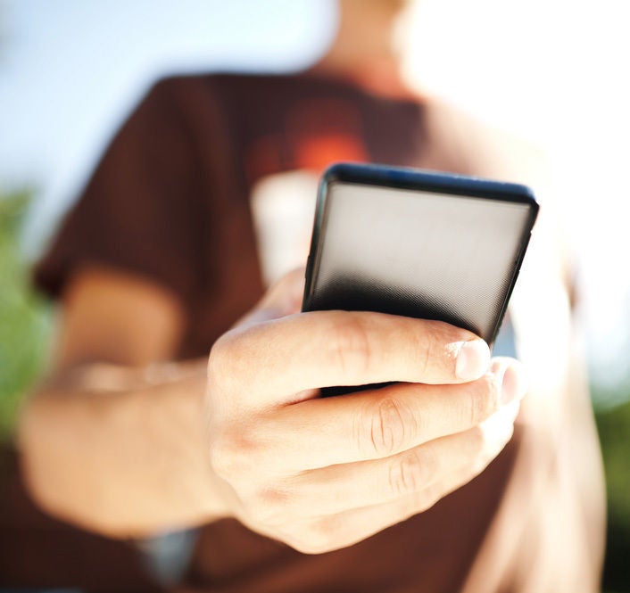 Hören: Wie Smartphonenutzung die Produktivität senkt
