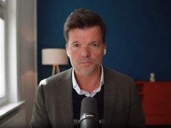 Hendrik Wieduwilt: "Der Modus der Regierung: viel Streit und Getöse"