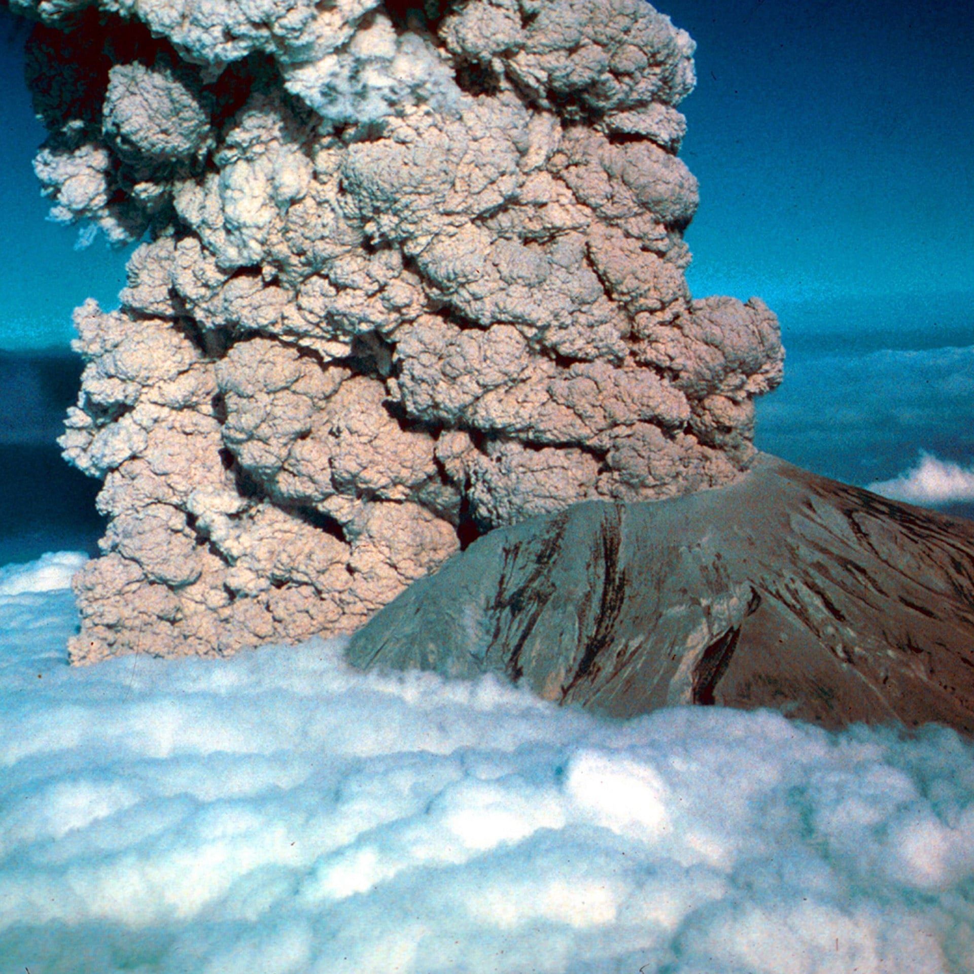 18.05.1980: Eine Eruption zerreißt den Mount St. Helens