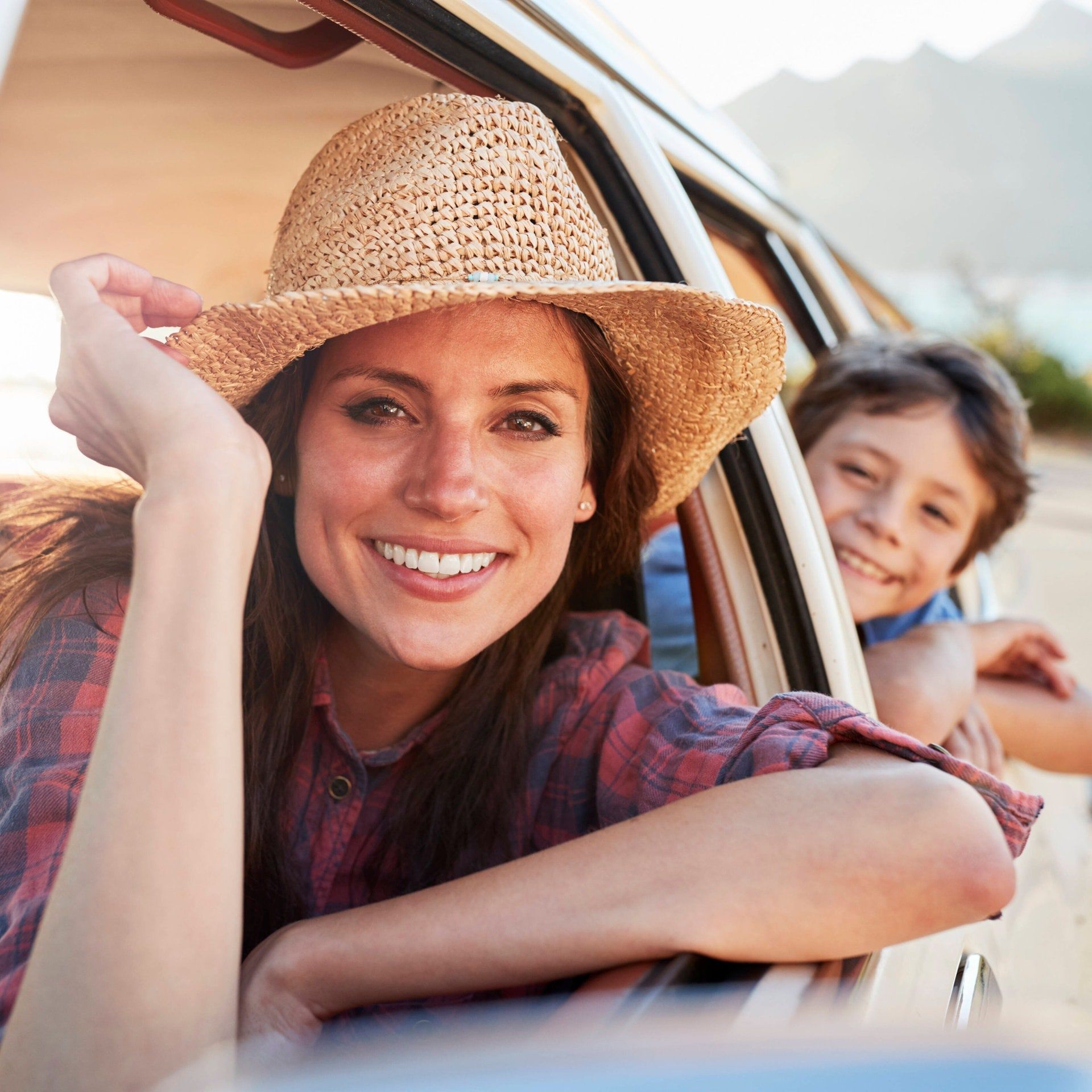 Ist Autofahren bei offenem Fenster oder mit Klimaanlage besser?