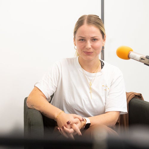 Starke Frauen: Eva Placzek, Hebamme und Miss-Germany-Kandidatin