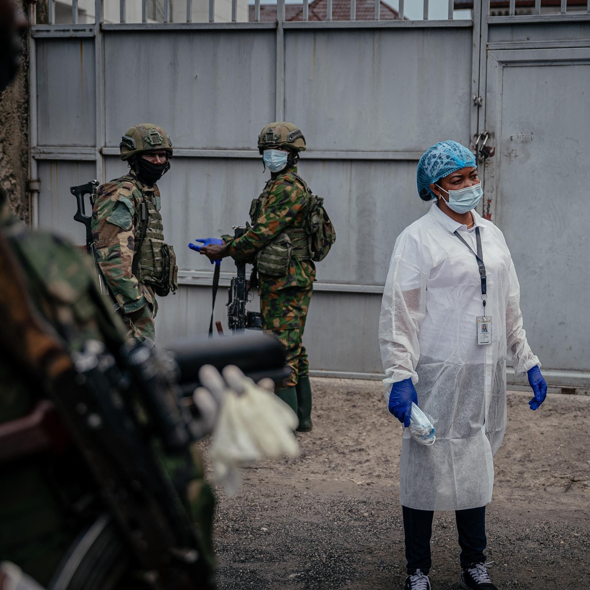 Ebola-Ausbruch - Droht weltweit Gefahr?