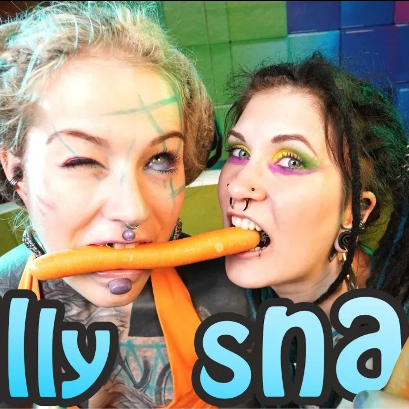 ASMR eat carrot - food sounds (mukbang)