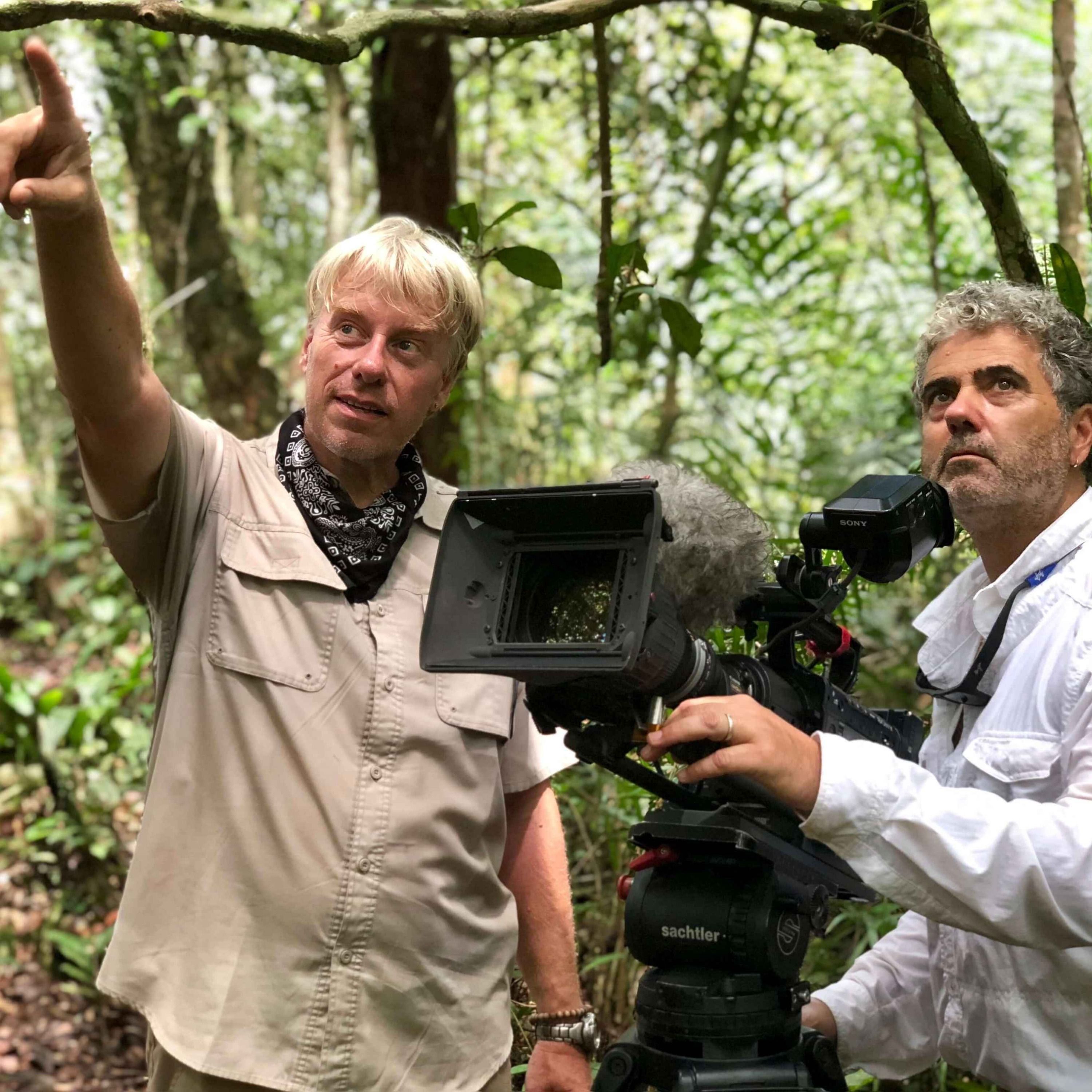 Als Tierfilmer im Regenwald: auf Augenhöhe mit Borneos Orang-Utans – mit Jens Westphalen und Thoralf Grospitz | WW463