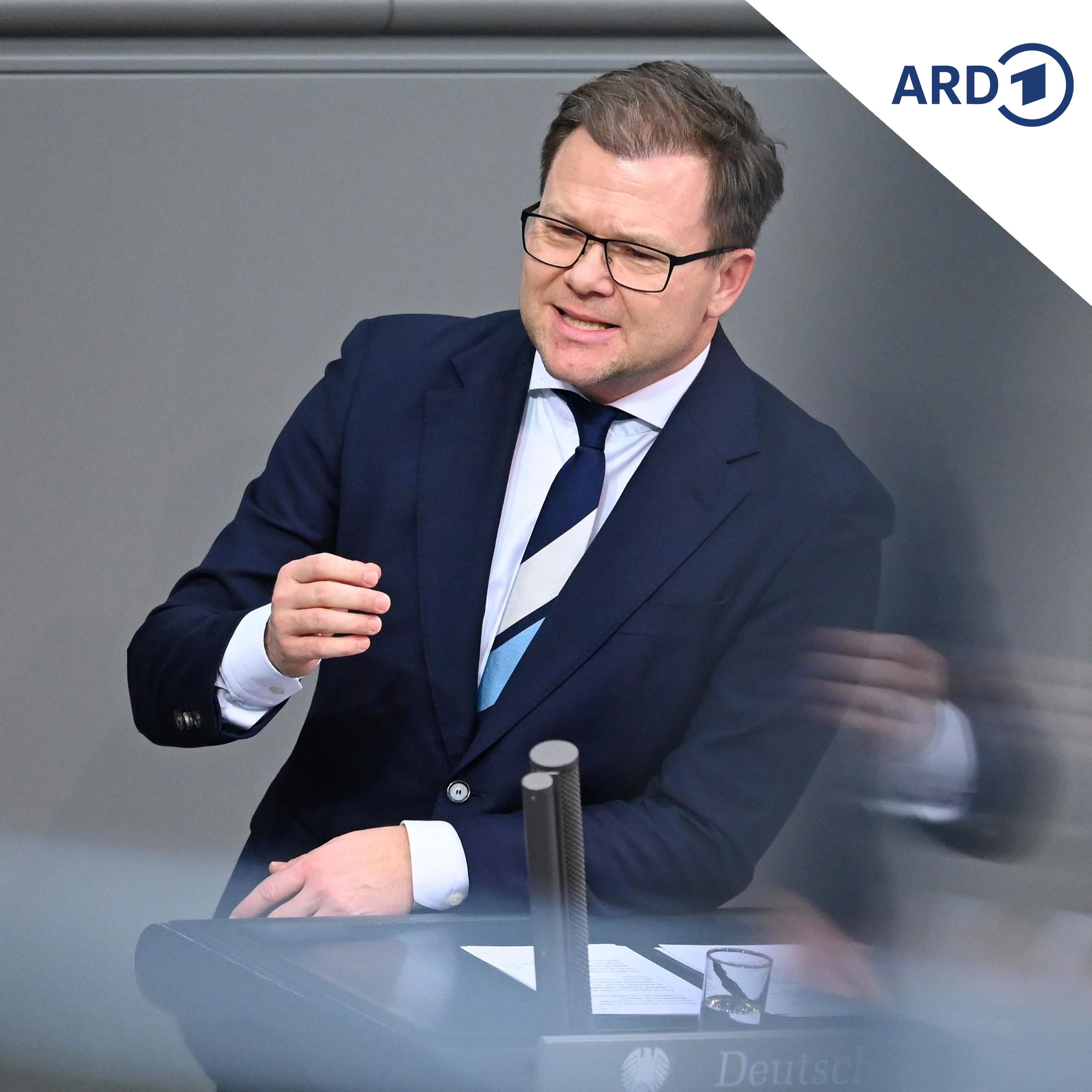 Schneider: E-Zigaretten-Verbot in Arbeit
