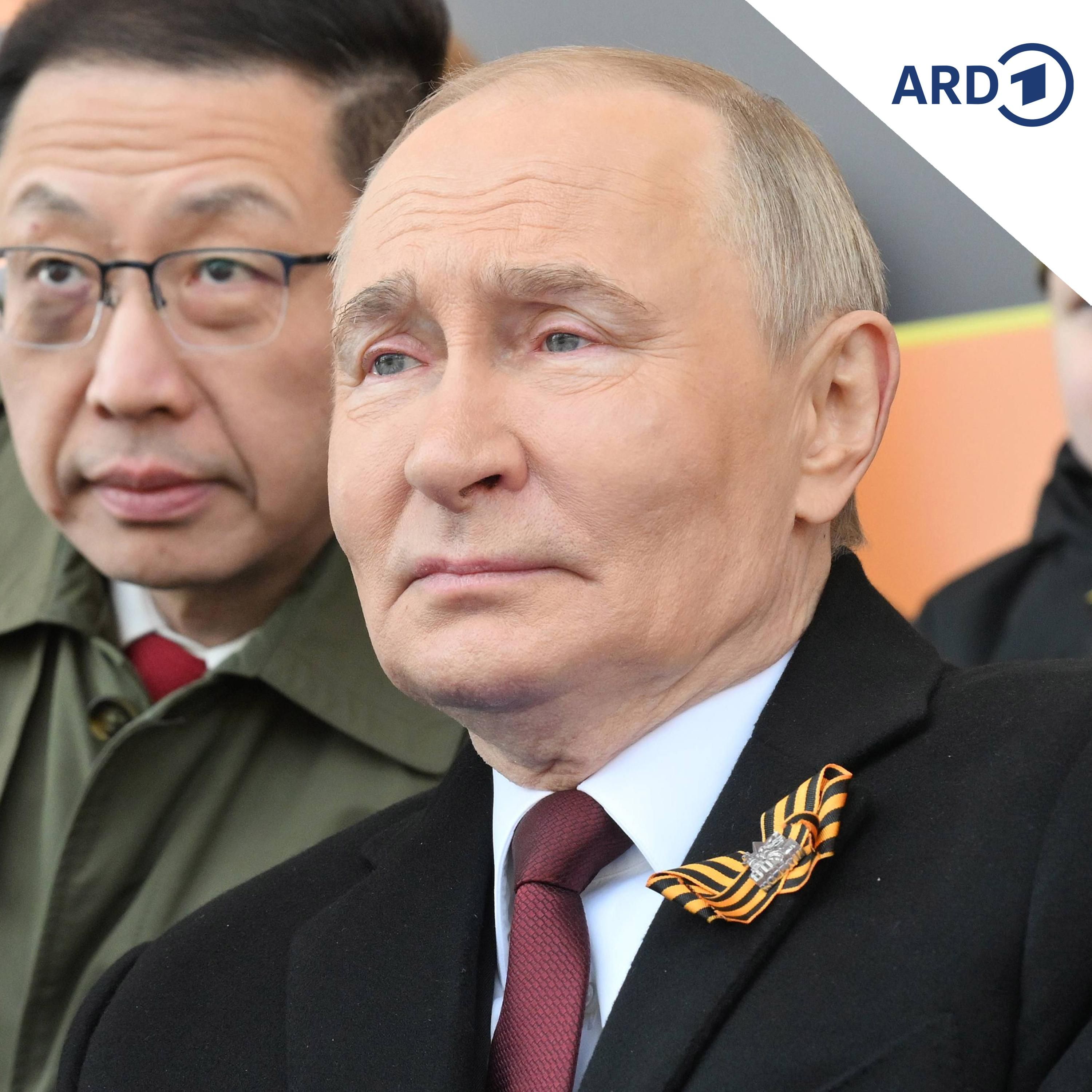 Parade in Moskau: Putin zieht Parallelen zur Ukraine