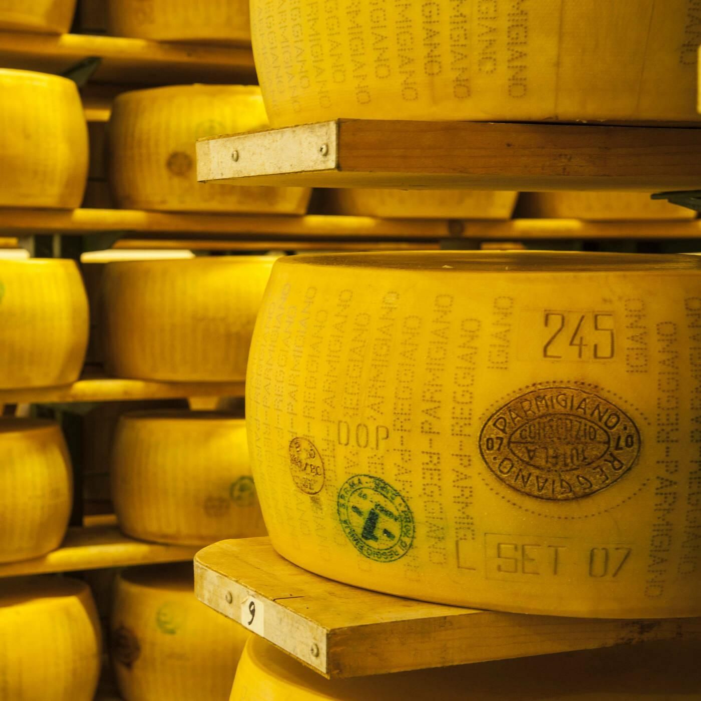Stoppen Mikrochips in der Rinde Parmesan-Fälschungen?