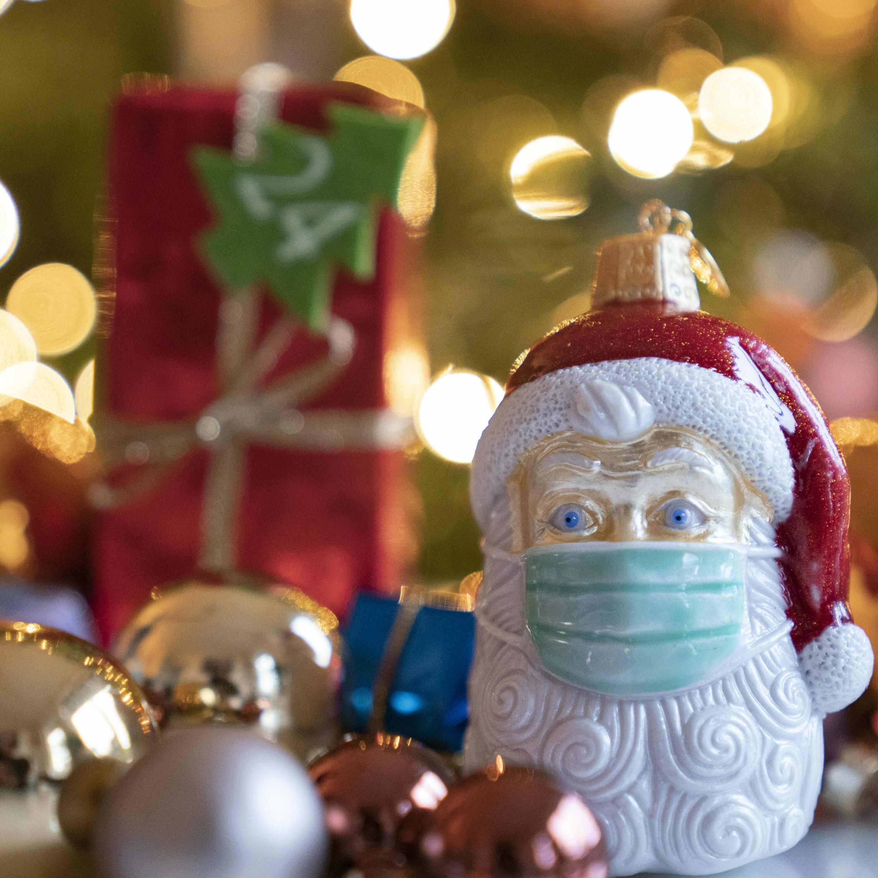 Sicheres Weihnachten trotz Corona: "Lüften, spazieren gehen, per Auto anreisen"