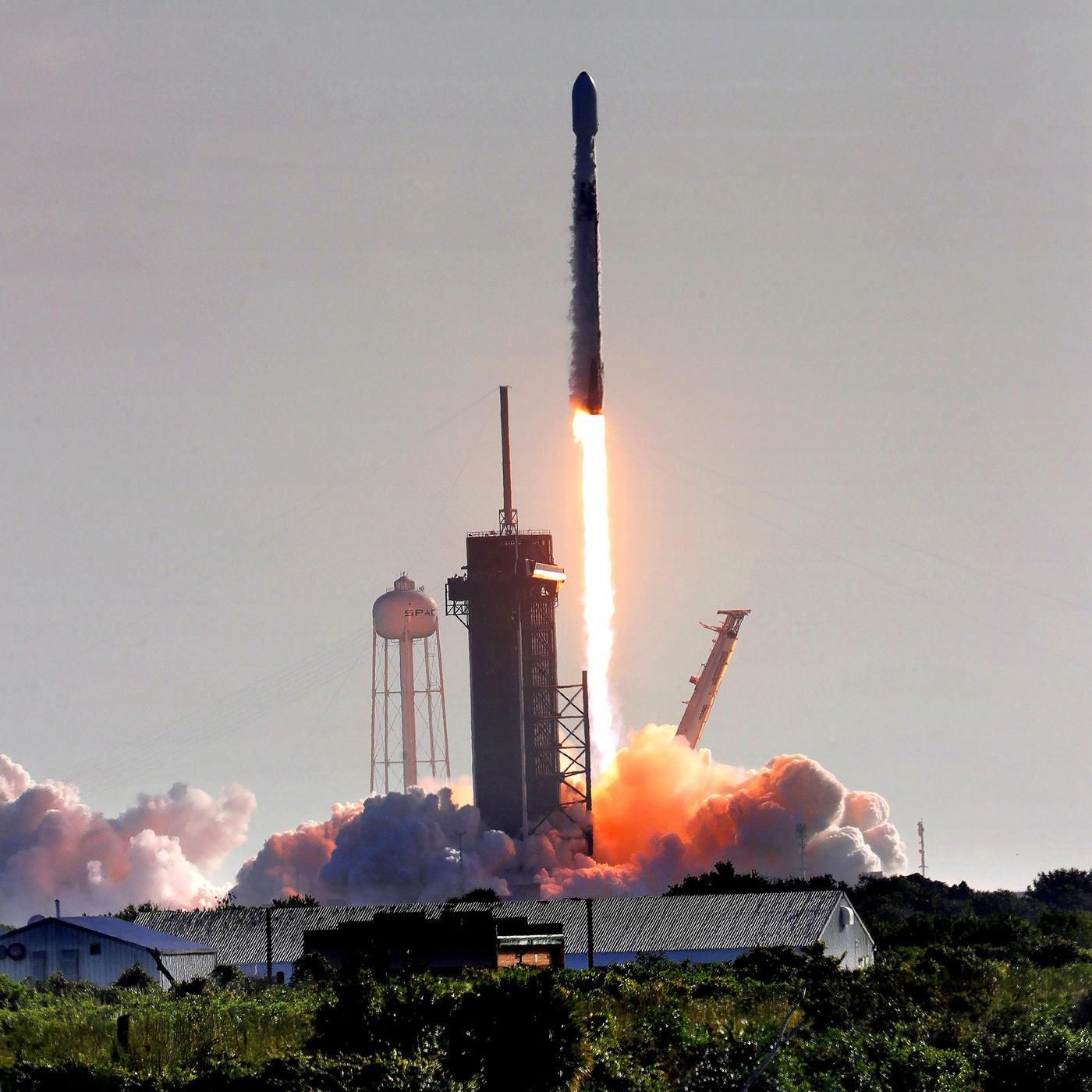 Musk und Bezos streiten ums Weltall