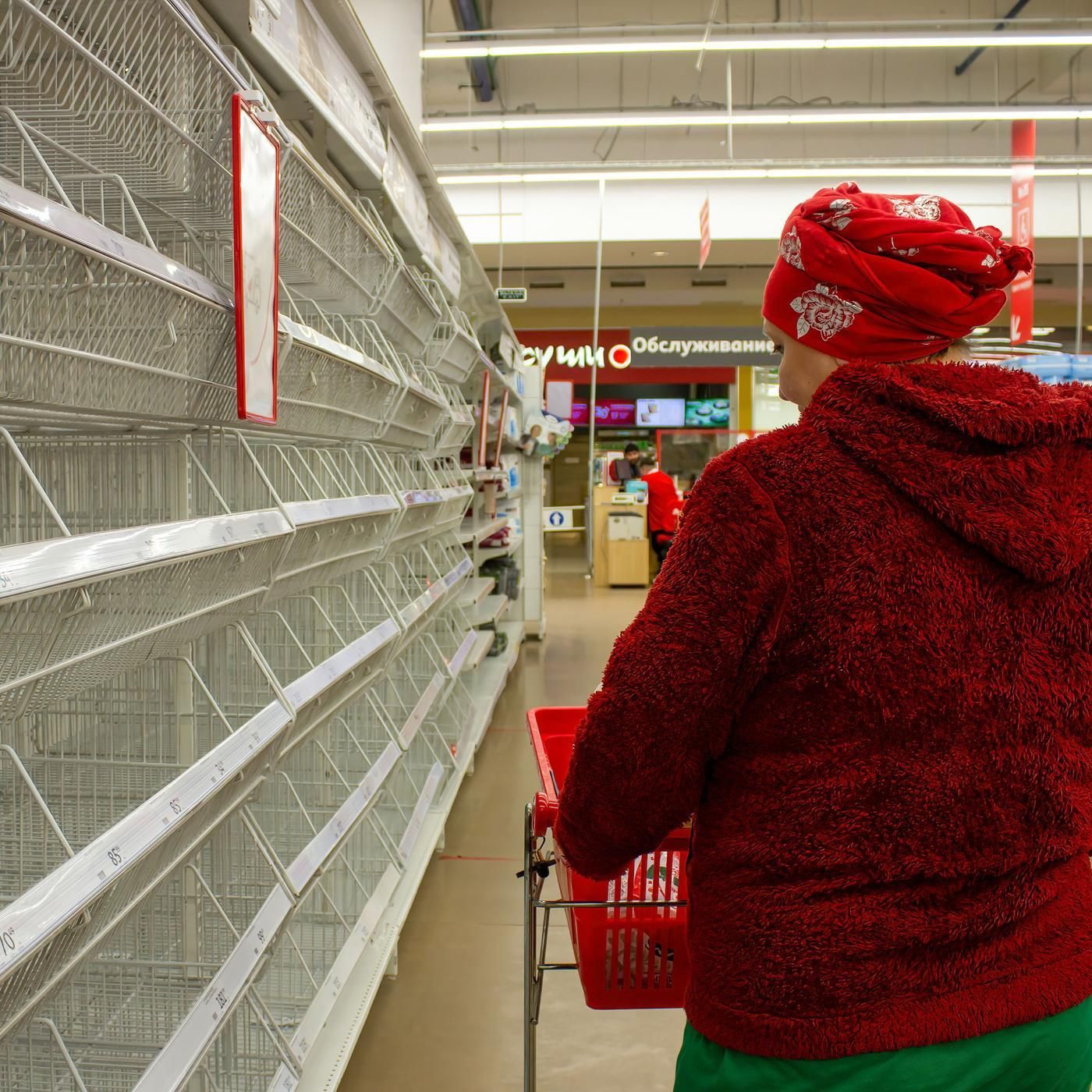 Wie die russische Wirtschaft implodiert