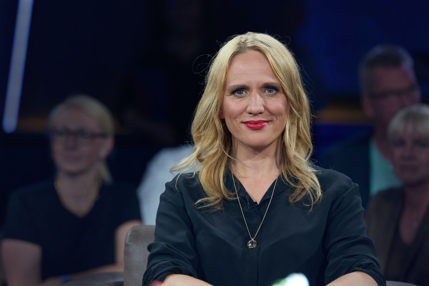 Elisa Hoven, Professorin für Strafrecht und Autorin