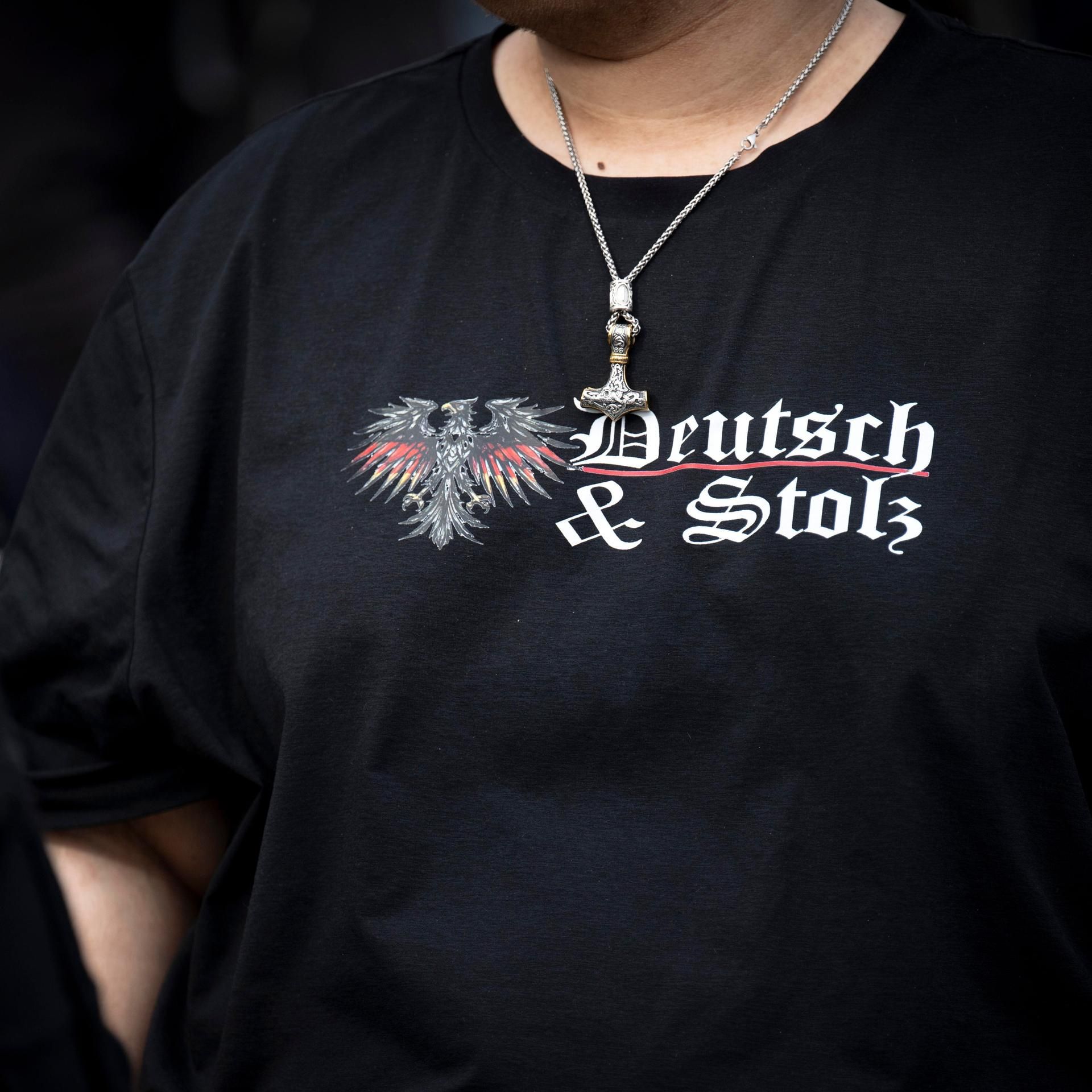 Extremistische Gewalt - Wenn Hass zur Identität wird