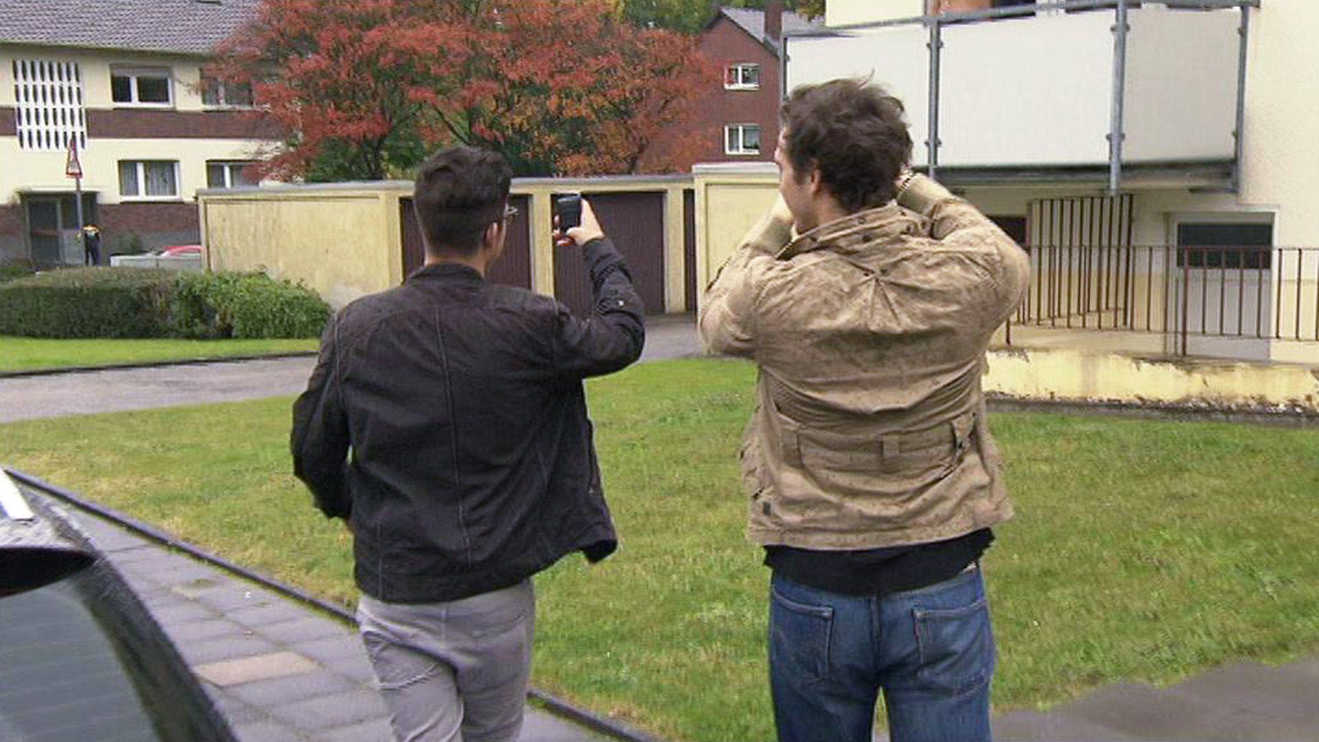 Teenager handeln sich mit Handyfotos nur Ärger ein