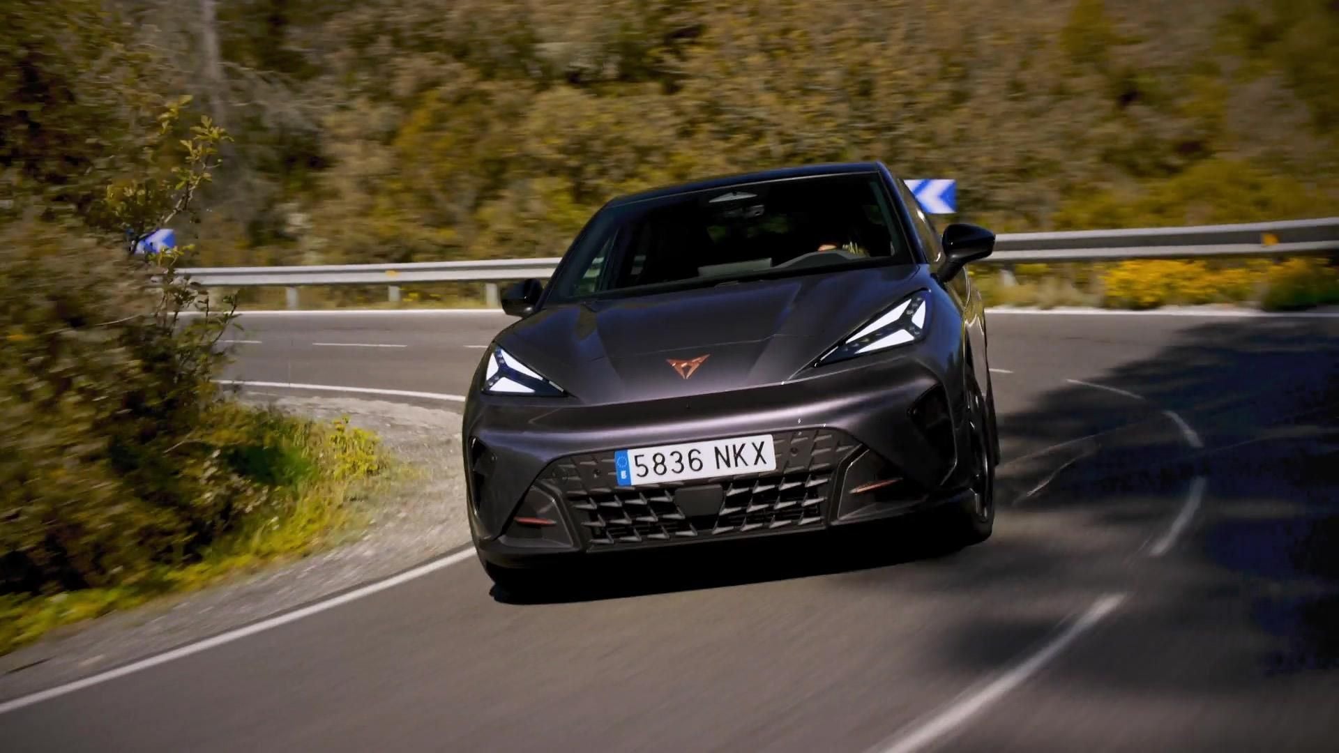 Thema u.a.: Erste Fahrt im Elektro-Kleinwagen von Cupra