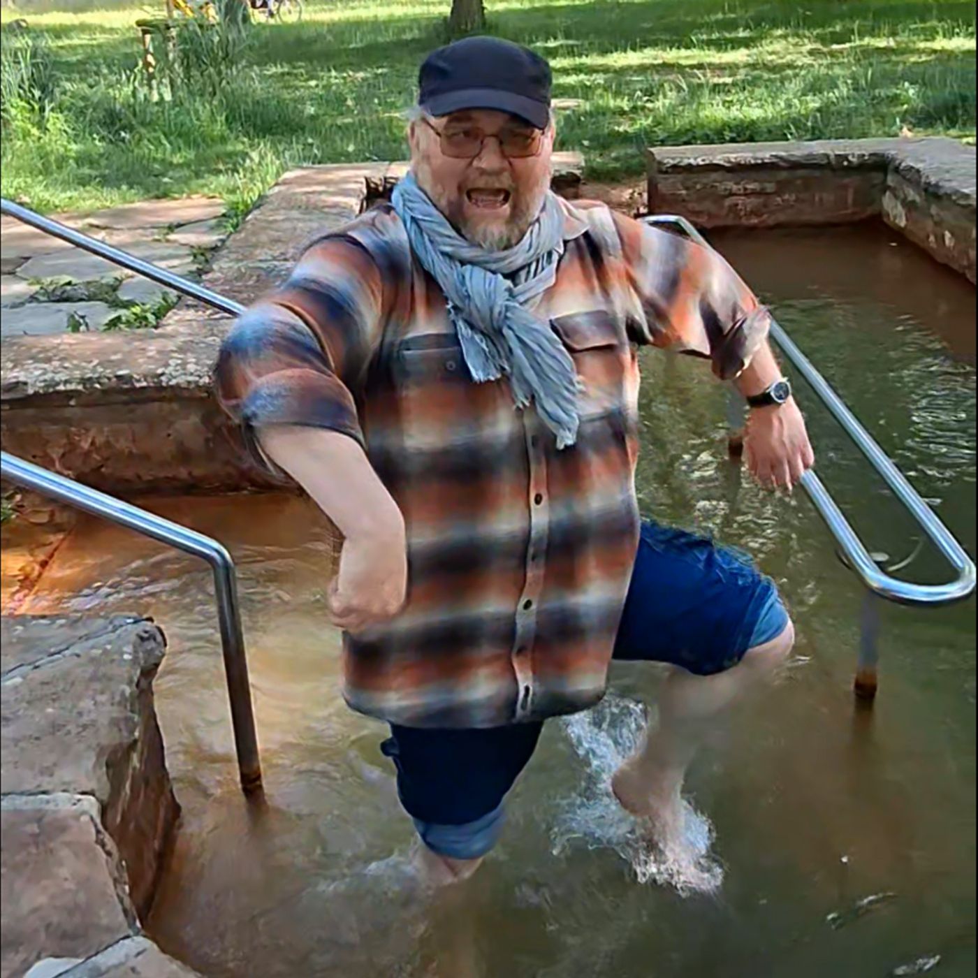 Der alte Mann und das Wasserbecken