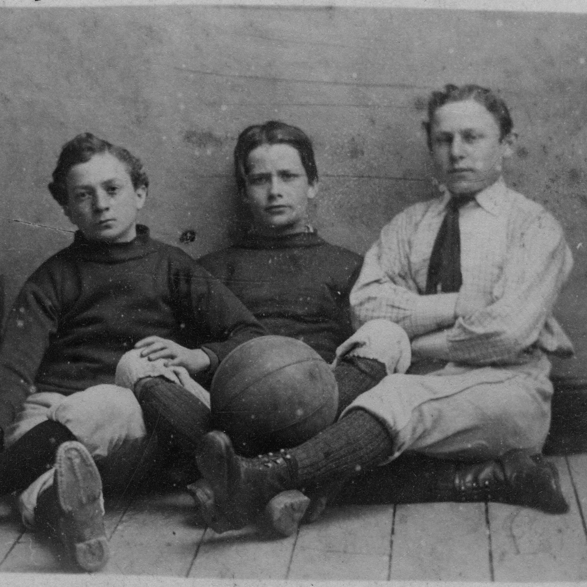 Wurde Fußball wirklich in England erfunden?