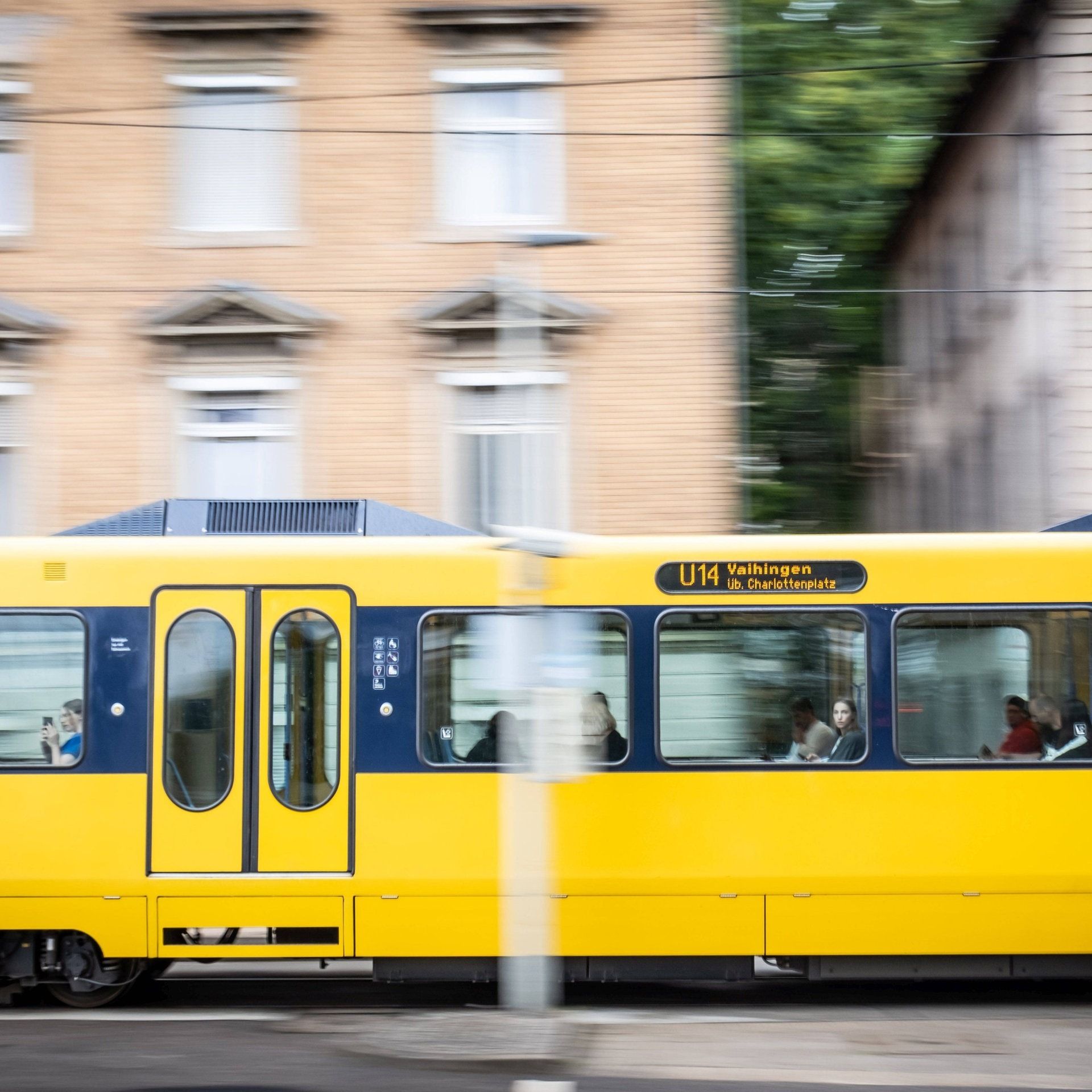 Sparzwang beim ÖPNV – Wie kommt der Nahverkehr aus der Krise?