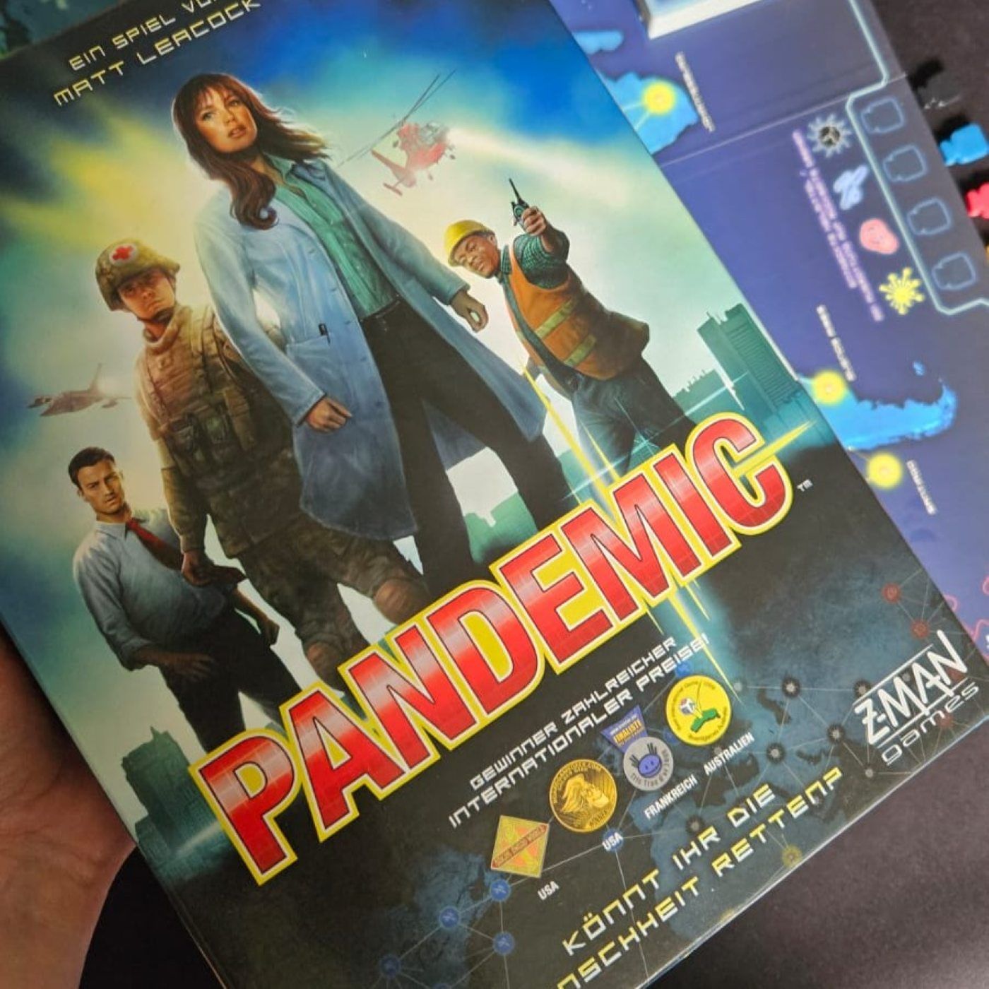 Pandemic (Teil 1) – Globetrotting für die Gesundheit – Folge 137